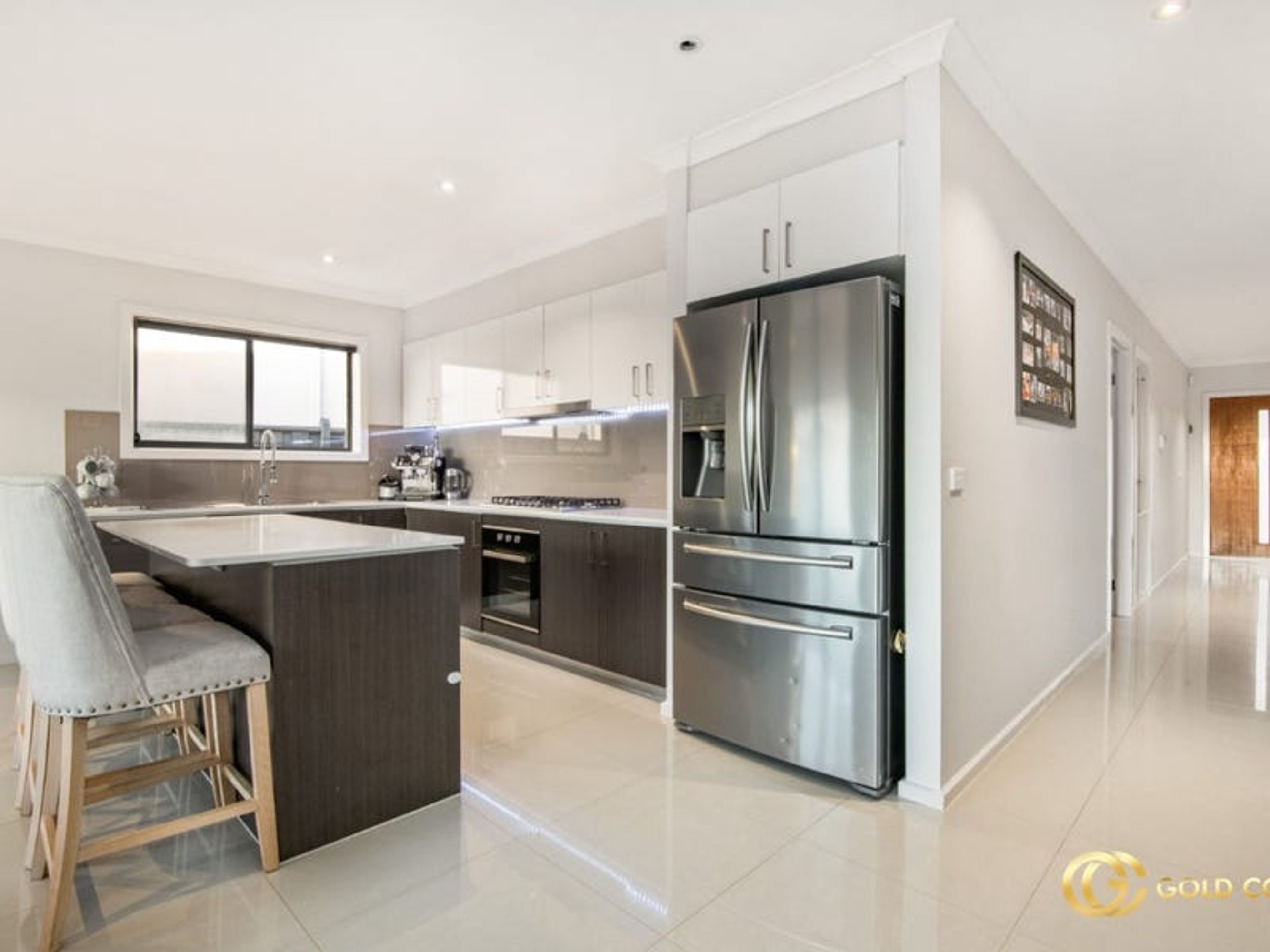 69 John Russell Road, Cranbourne West - Thumbnail 8