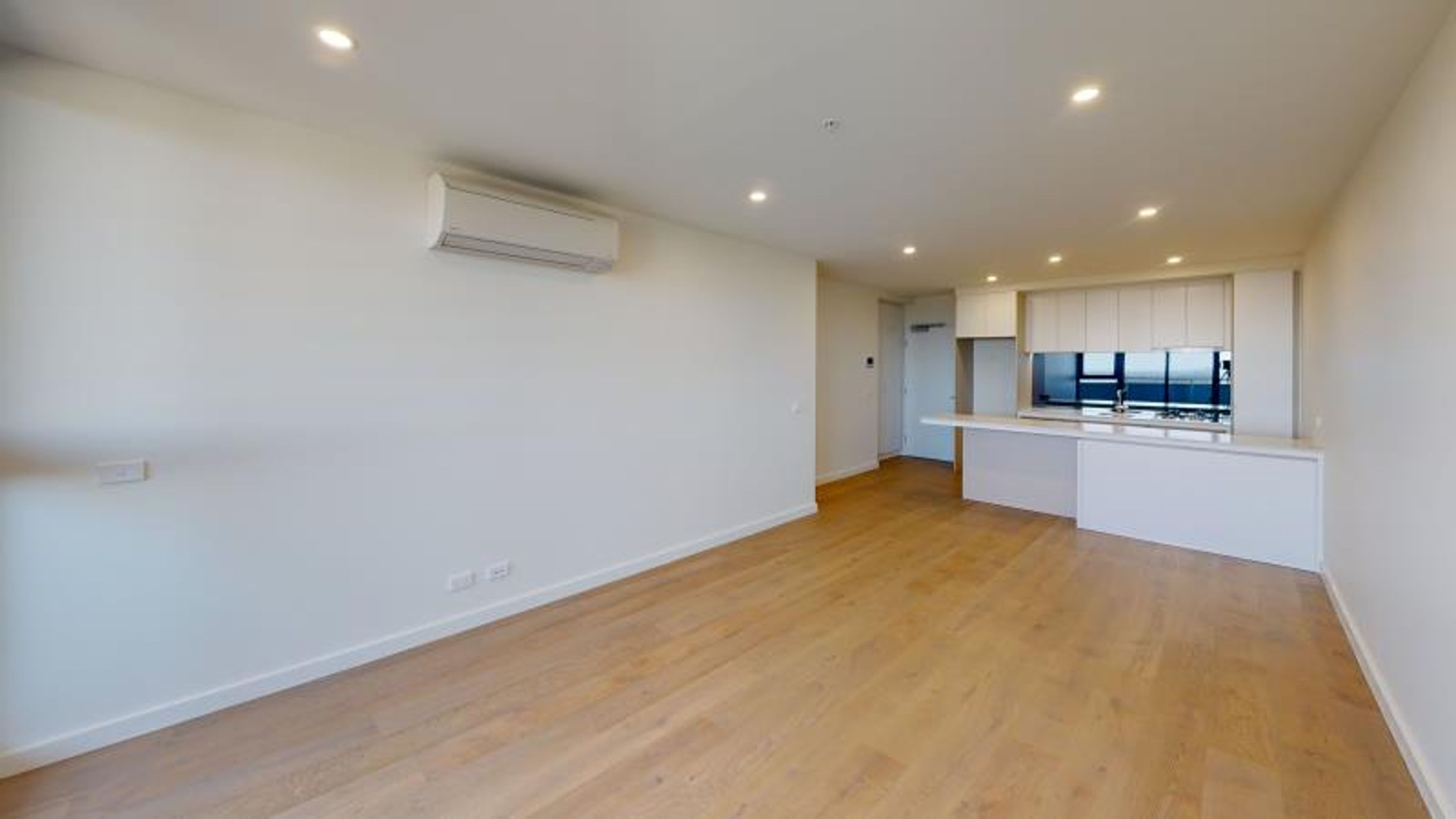 901/600 Doncaster Road, Doncaster