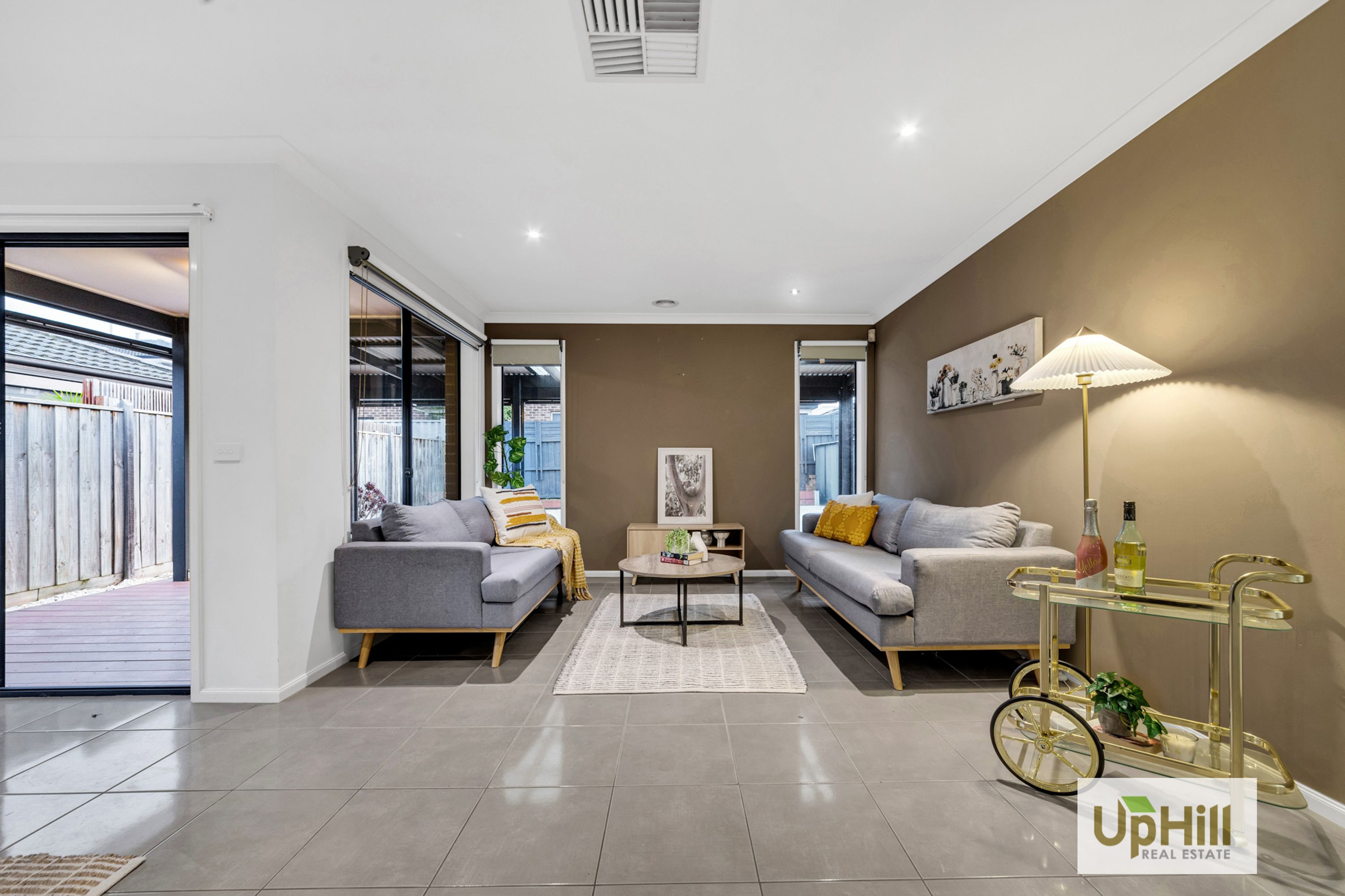 37 Mernoo Avenue, Clyde North - Thumbnail 6