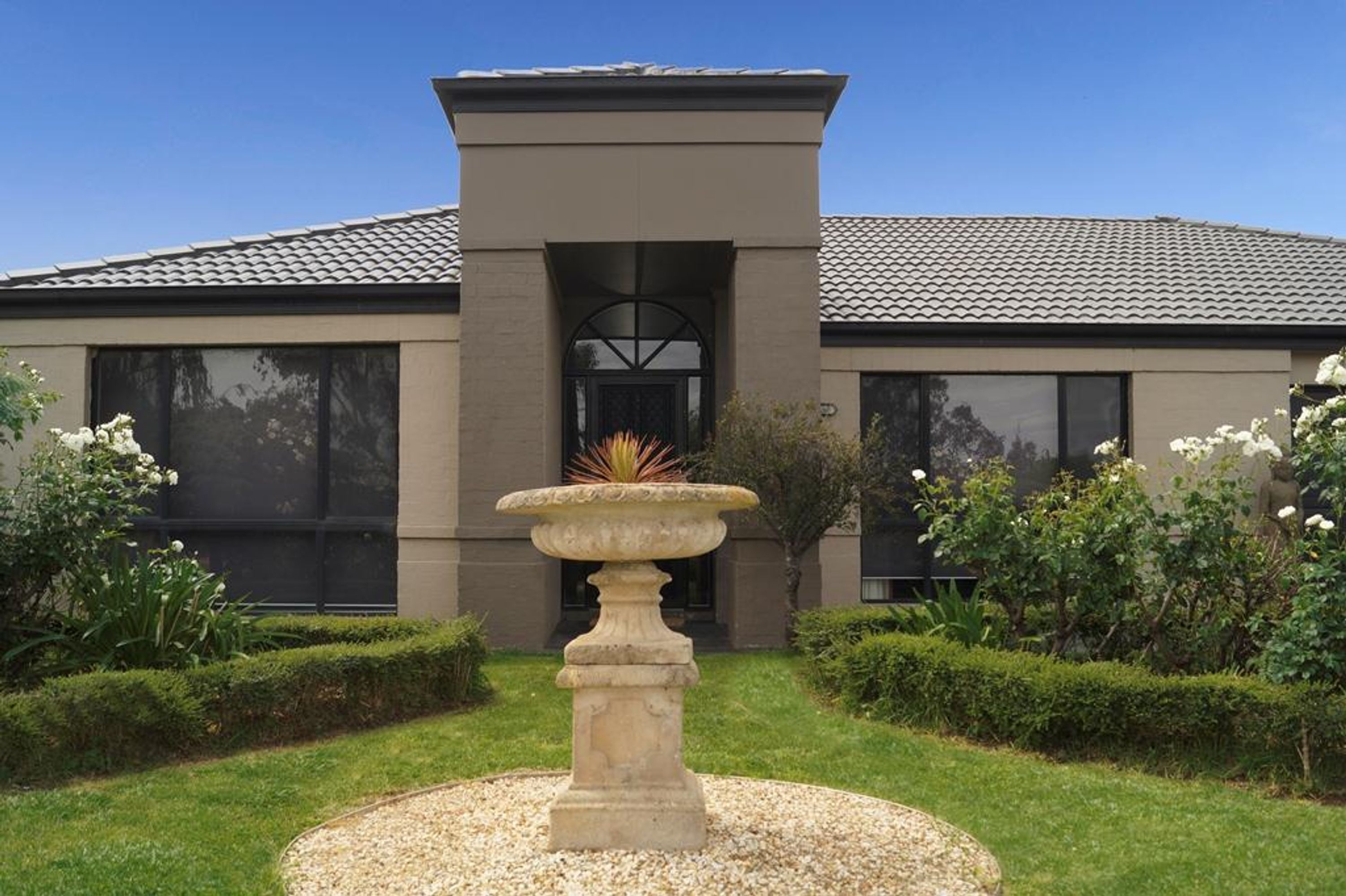 32 Wattle Drive, Numurkah - Thumbnail 2
