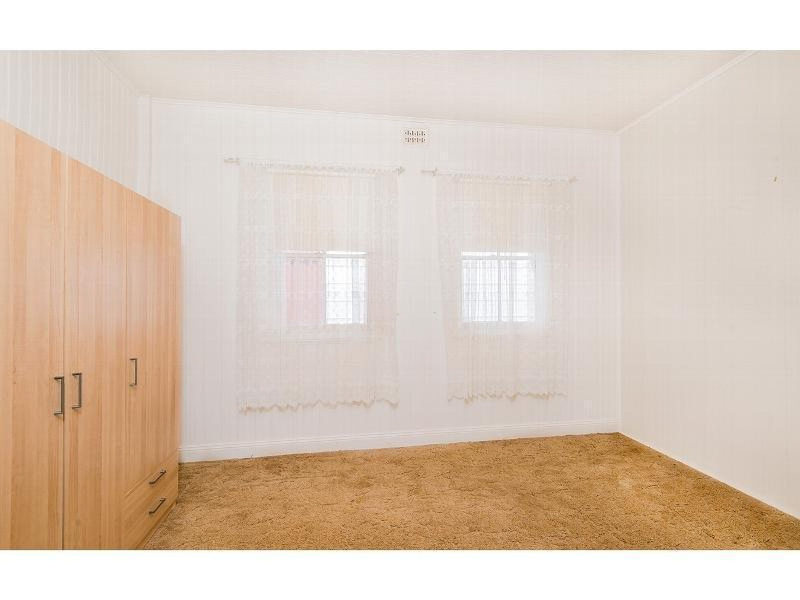 3 Prescott Street, Copmanhurst - Thumbnail 7
