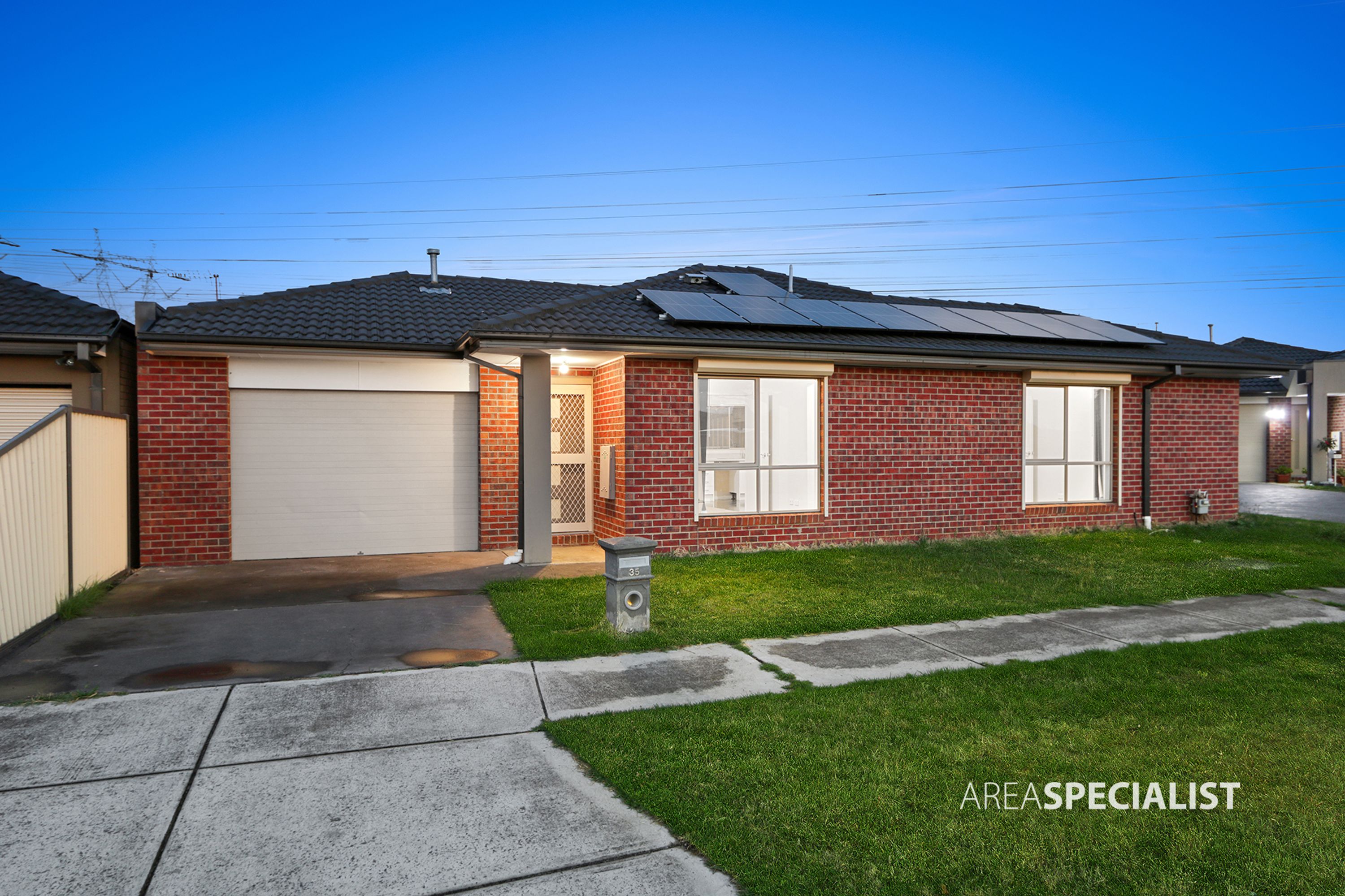 35 Sallys Run, Hampton Park
