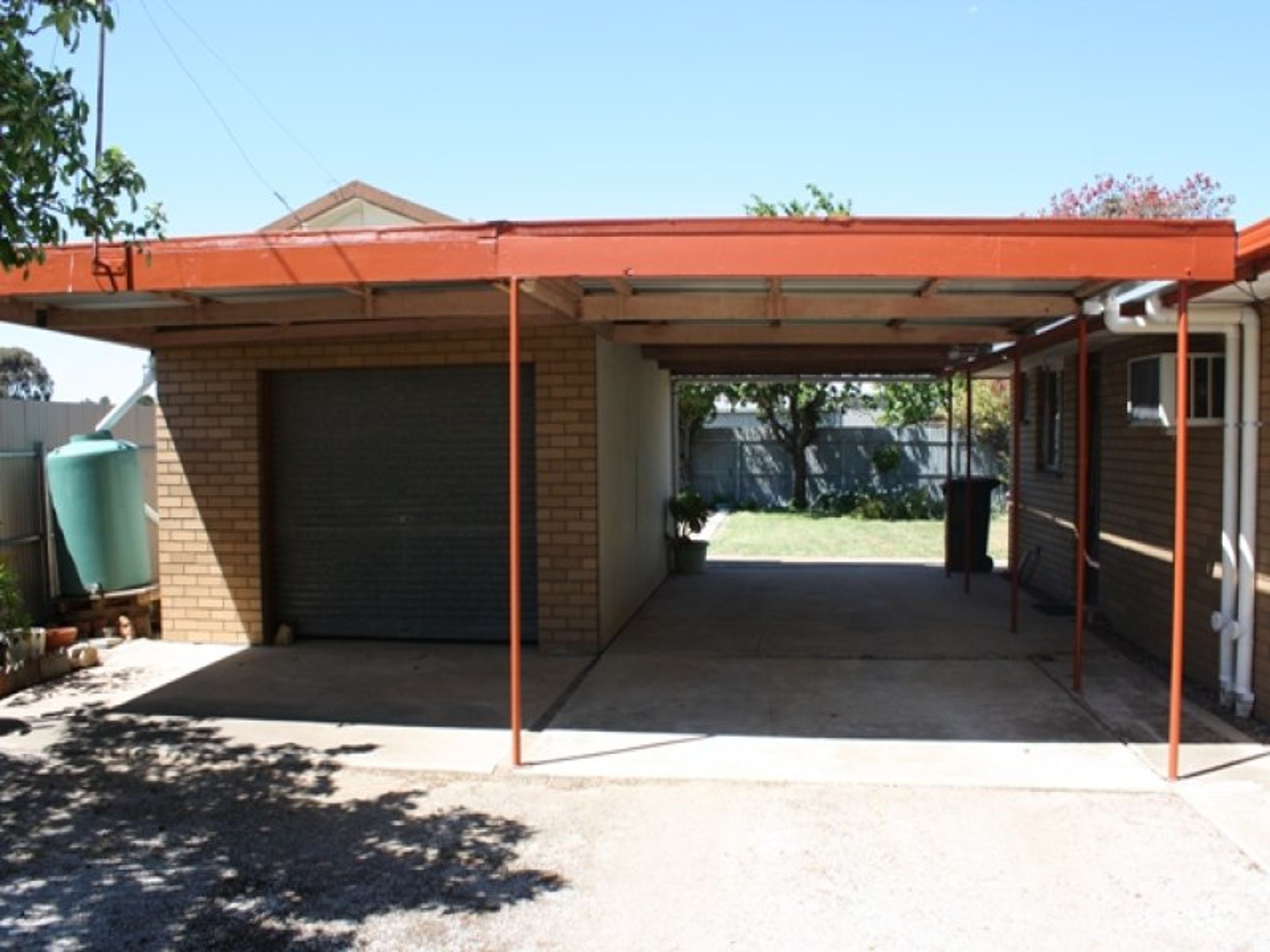 14 Caroline Street, Horsham VIC 3400, Horsham - Thumbnail 8