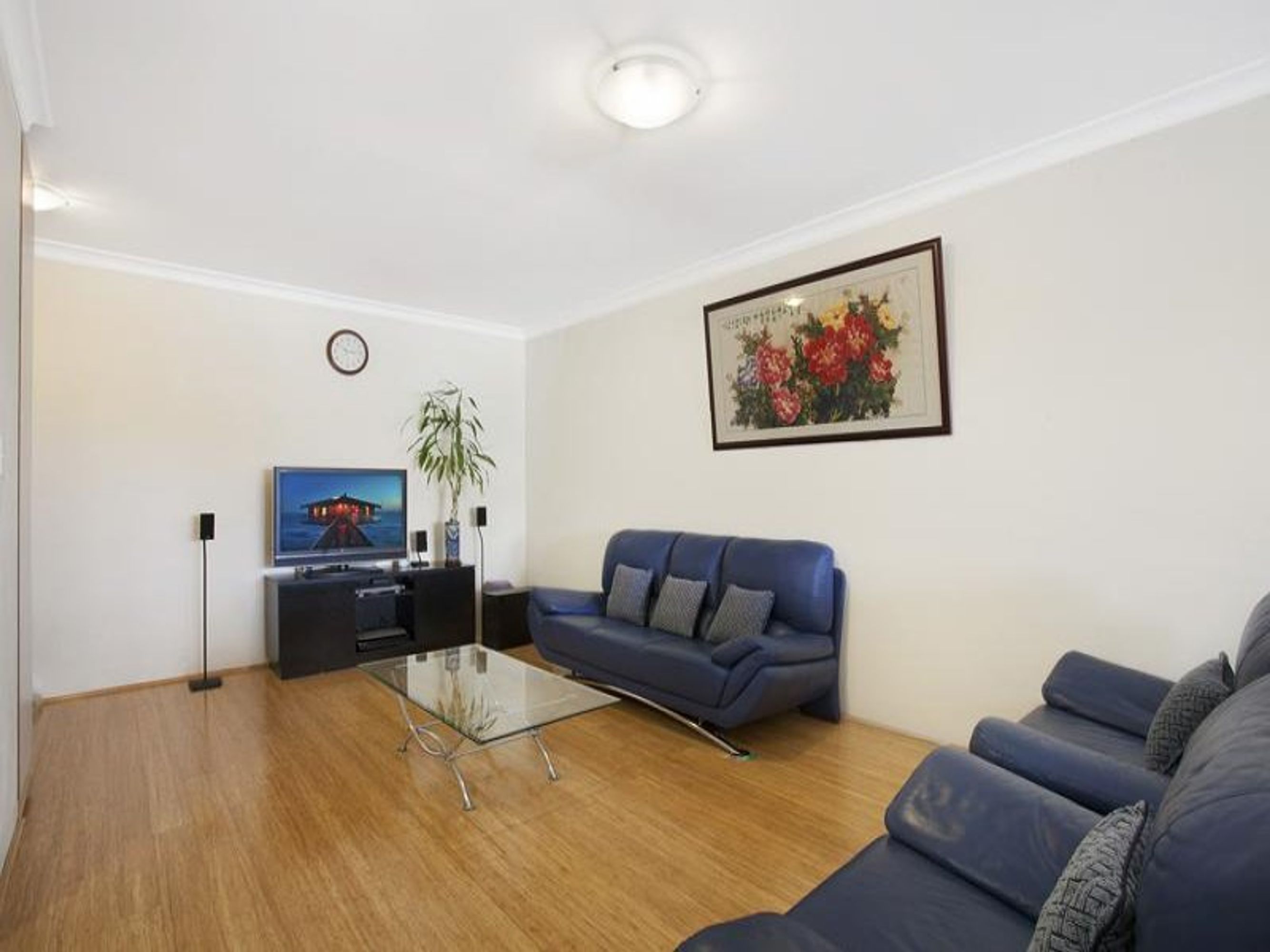 29/24, Hurstville - Thumbnail 2