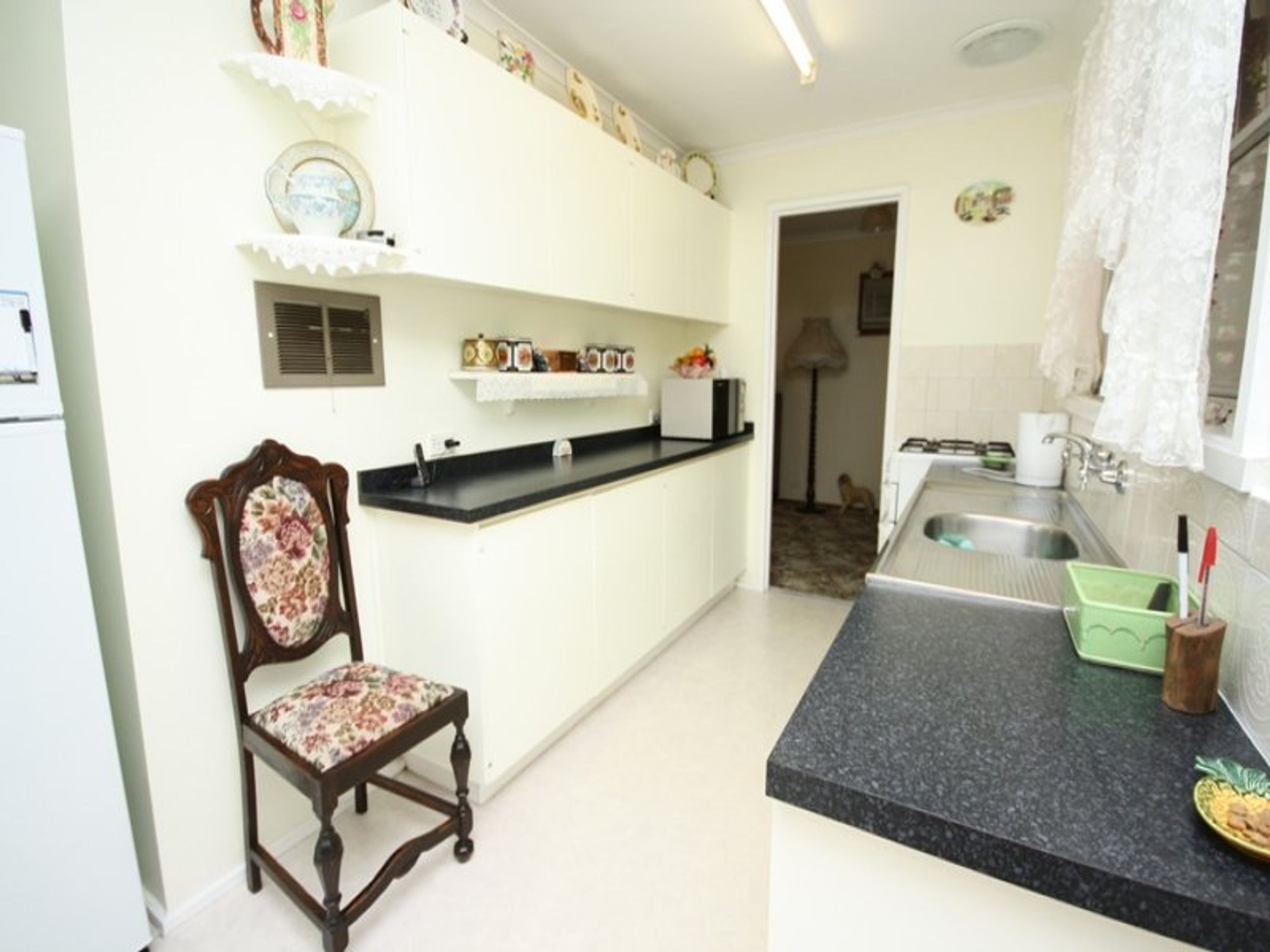 5 Forsyth Avenue, Horsham VIC 3400, Horsham - Thumbnail 4