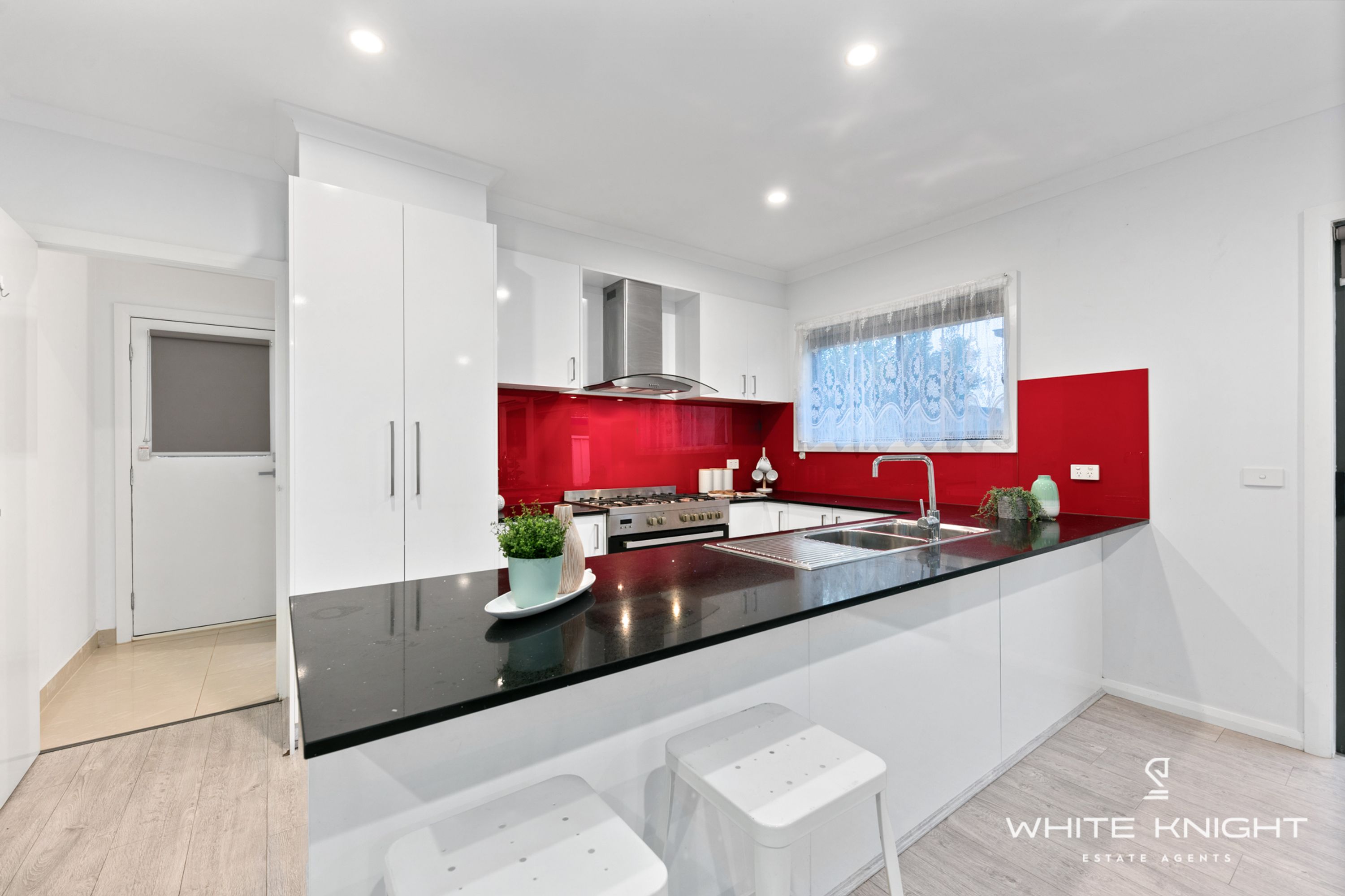 2/3 Mitchell Road, Melton South VIC 3338, Melton South - Thumbnail 4