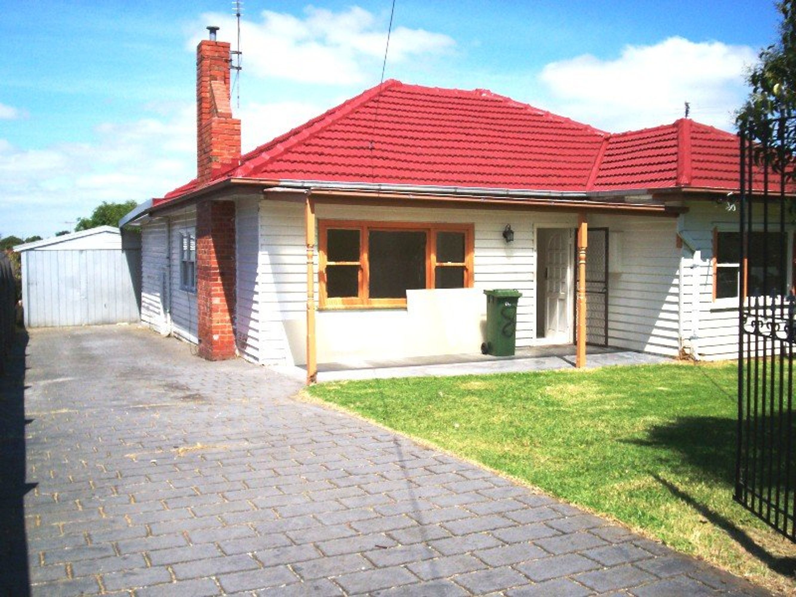8 Loller Street