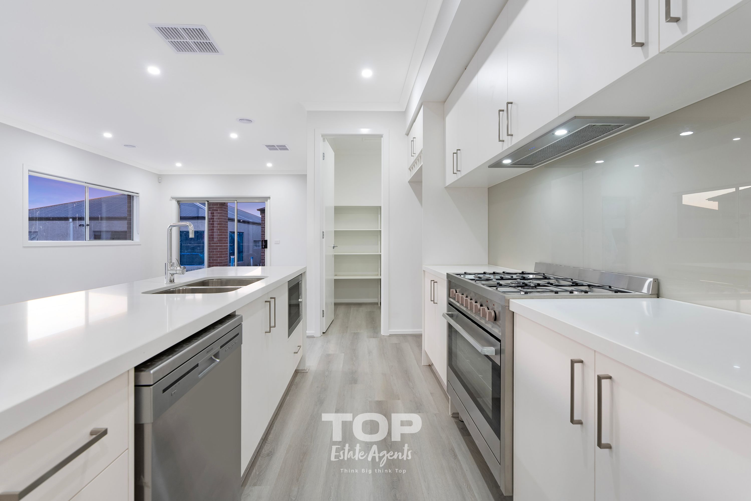 25 Lempriere Road, Officer - Thumbnail 7