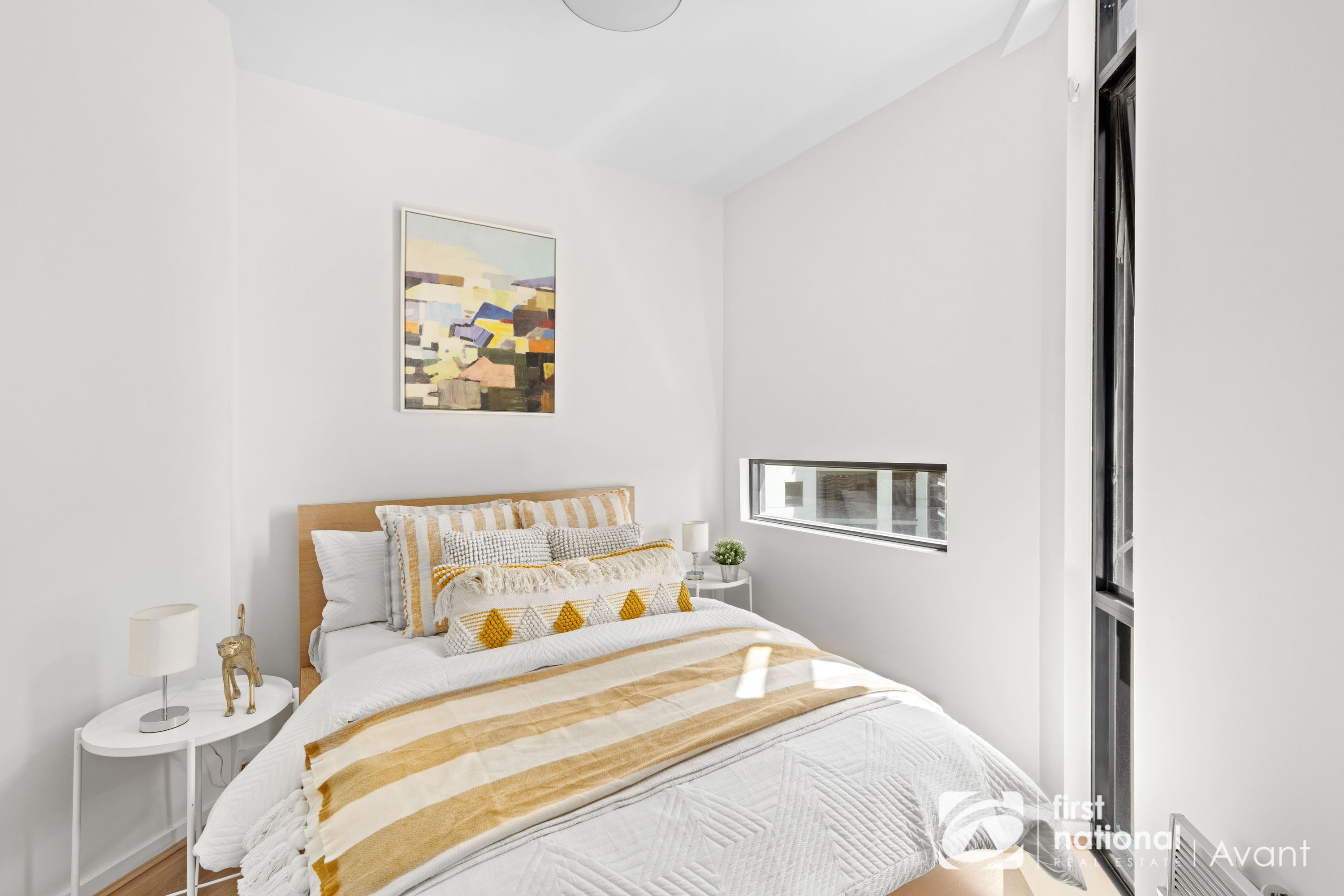 1508/5 Caravel Lane, Docklands - Thumbnail 8