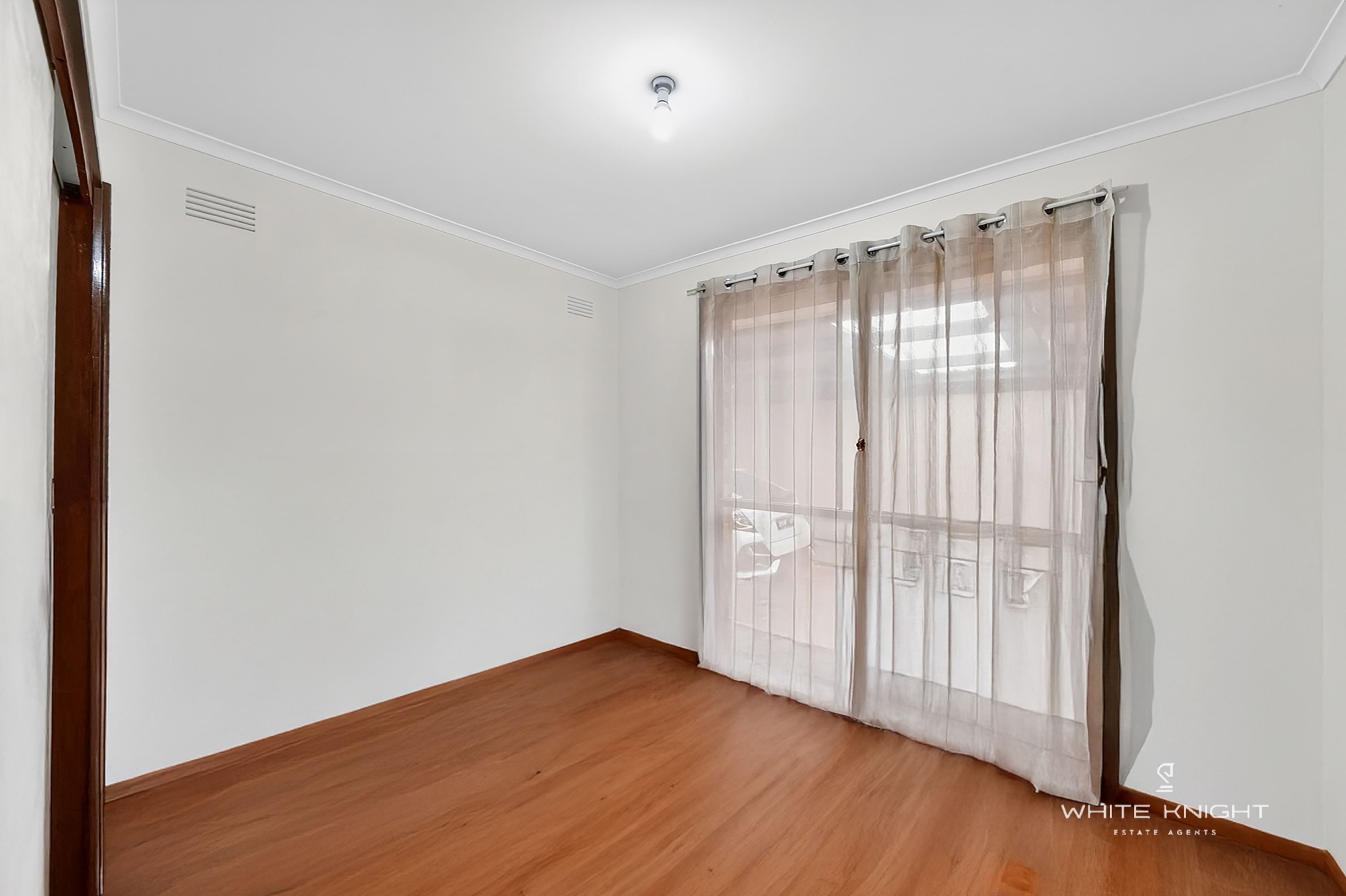 16 Denton Avenue, St Albans VIC 3021, St Albans - Thumbnail 7