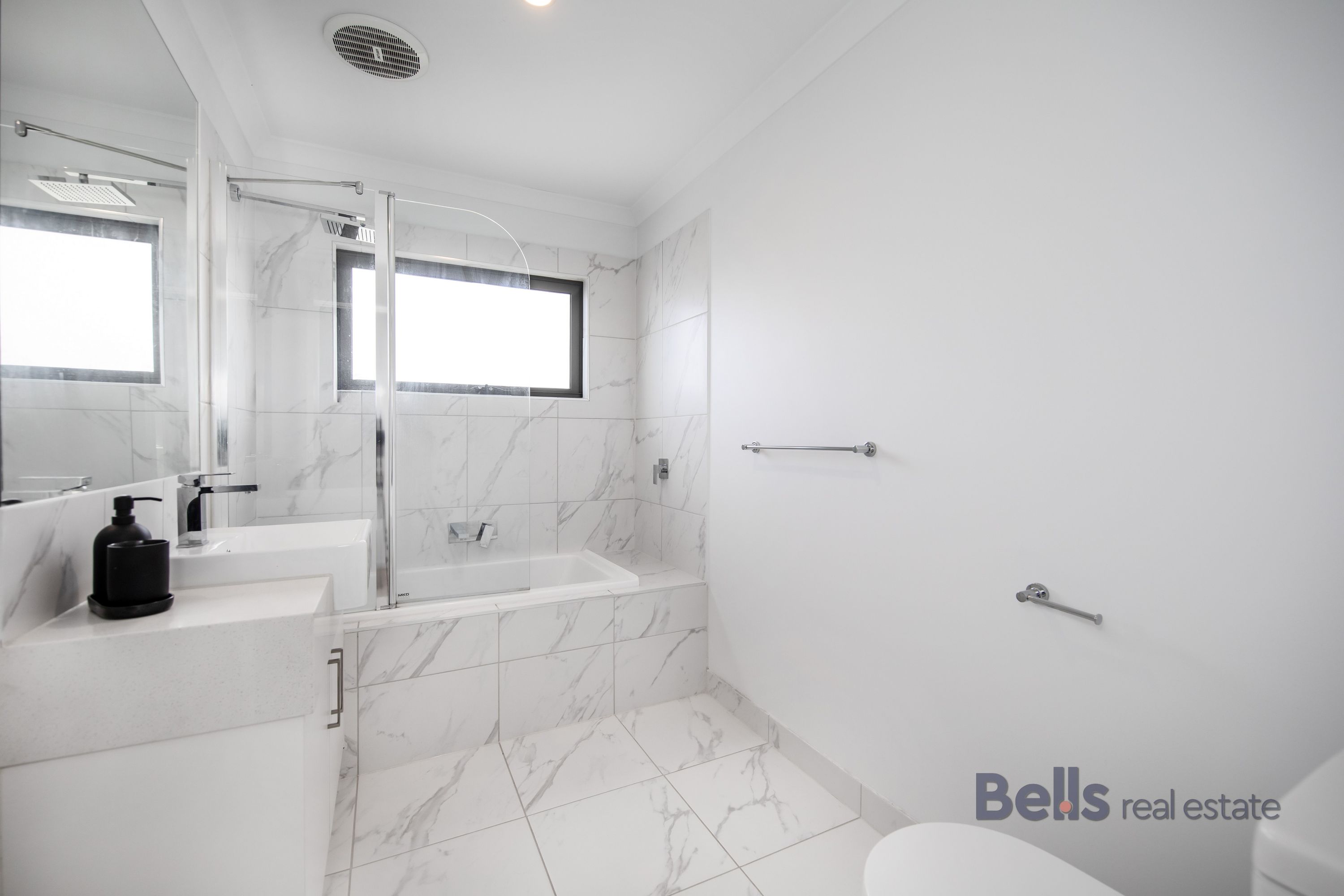 3/3 Revell Crescent, St Albans - Thumbnail 7