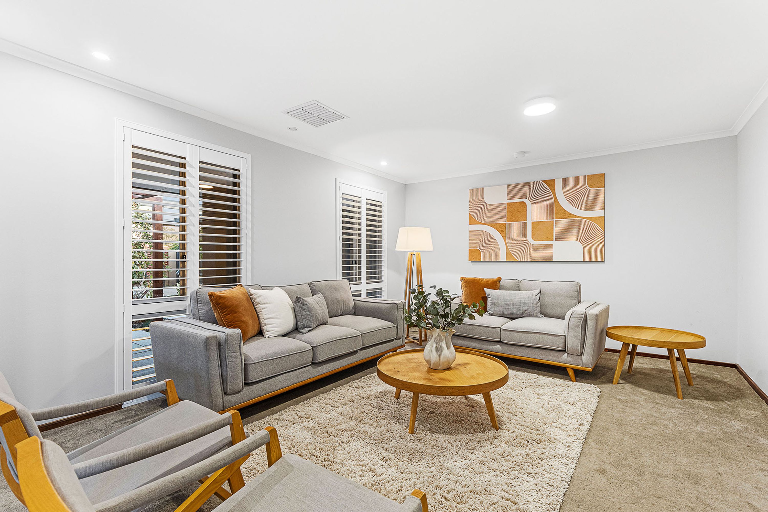 27 Avocet Road, Stirling - Thumbnail 4