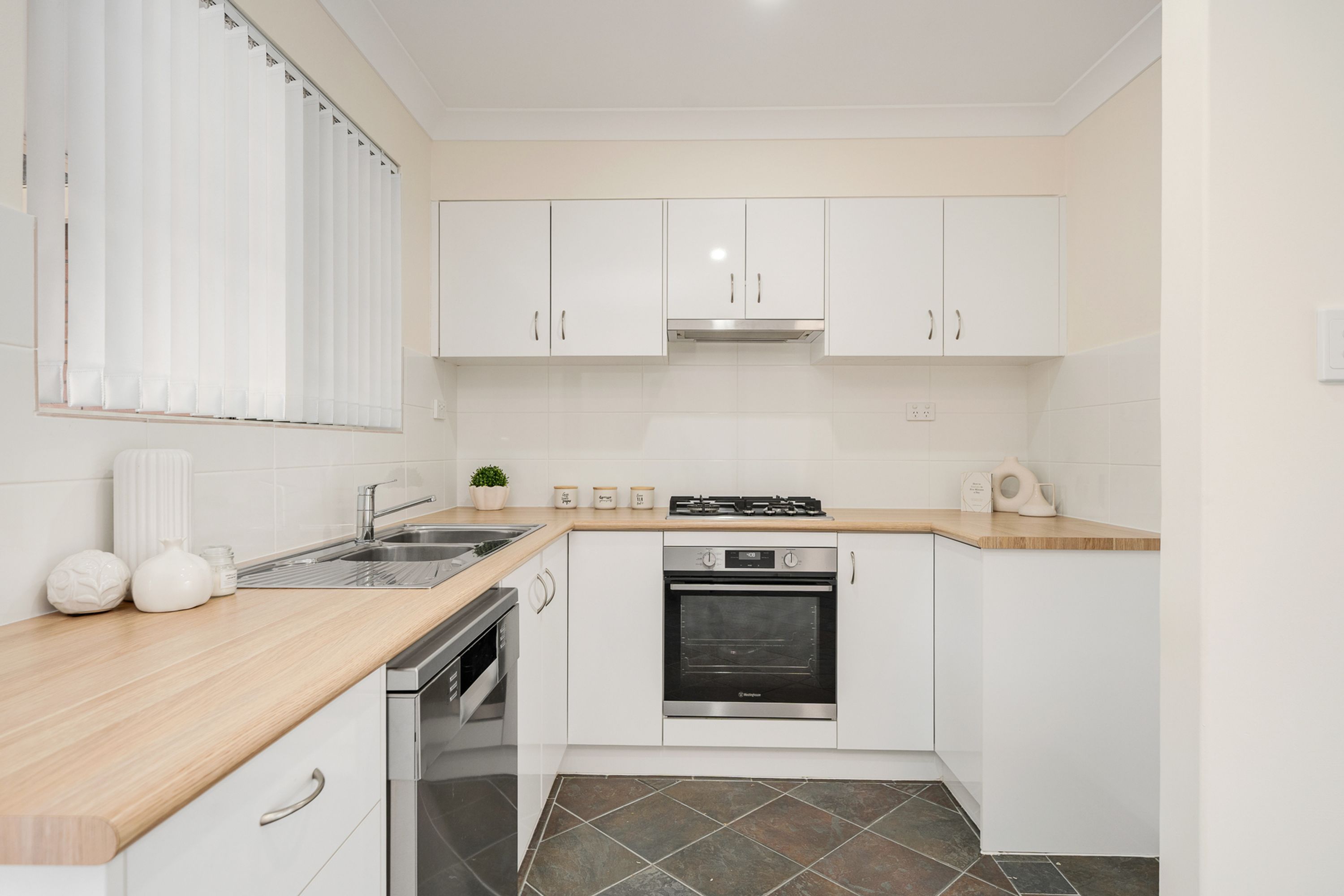 112 Gosnells Road West, Maddington, Maddington - Thumbnail 8