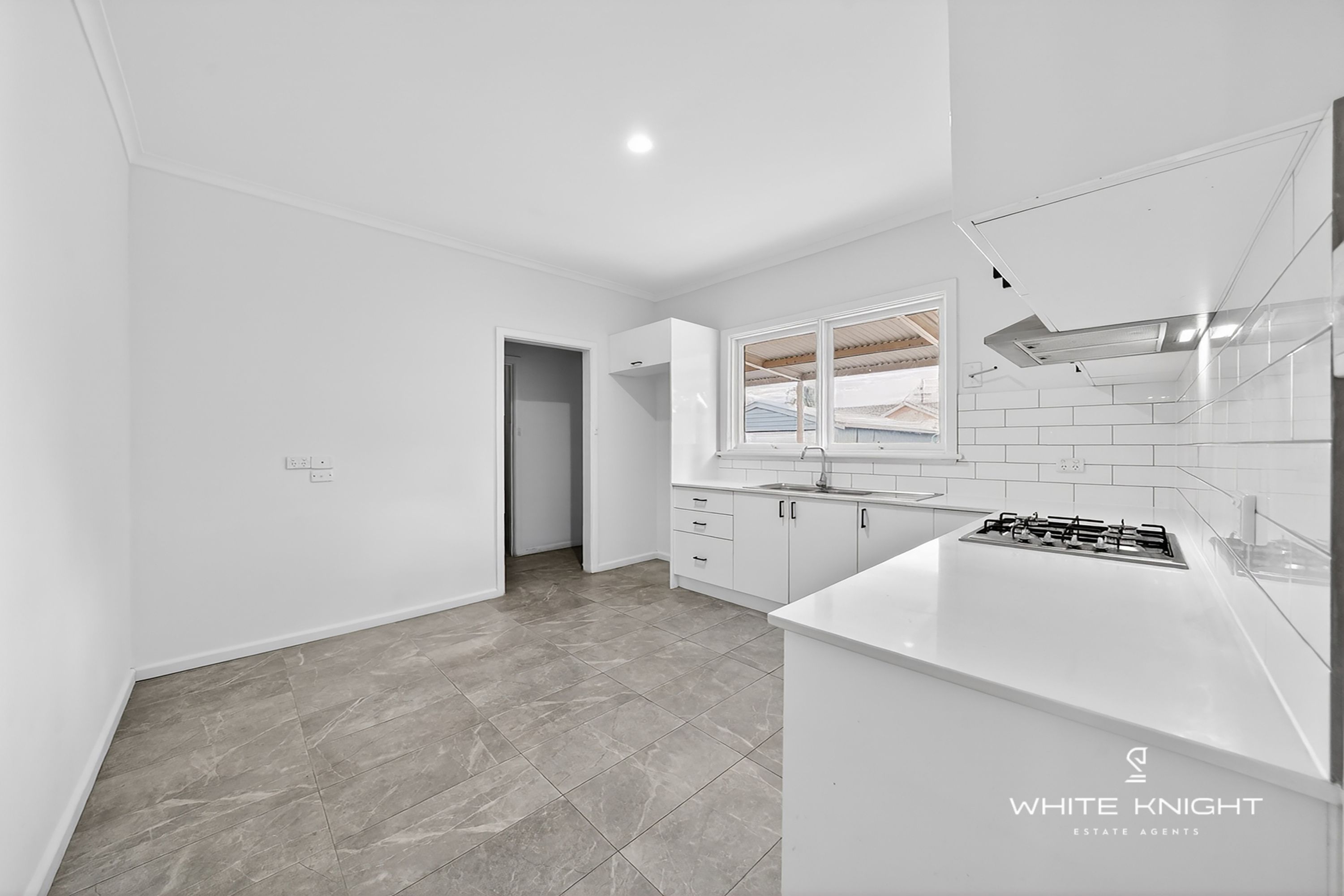 9 Lois St, St Albans VIC 3021, St Albans - Thumbnail 3
