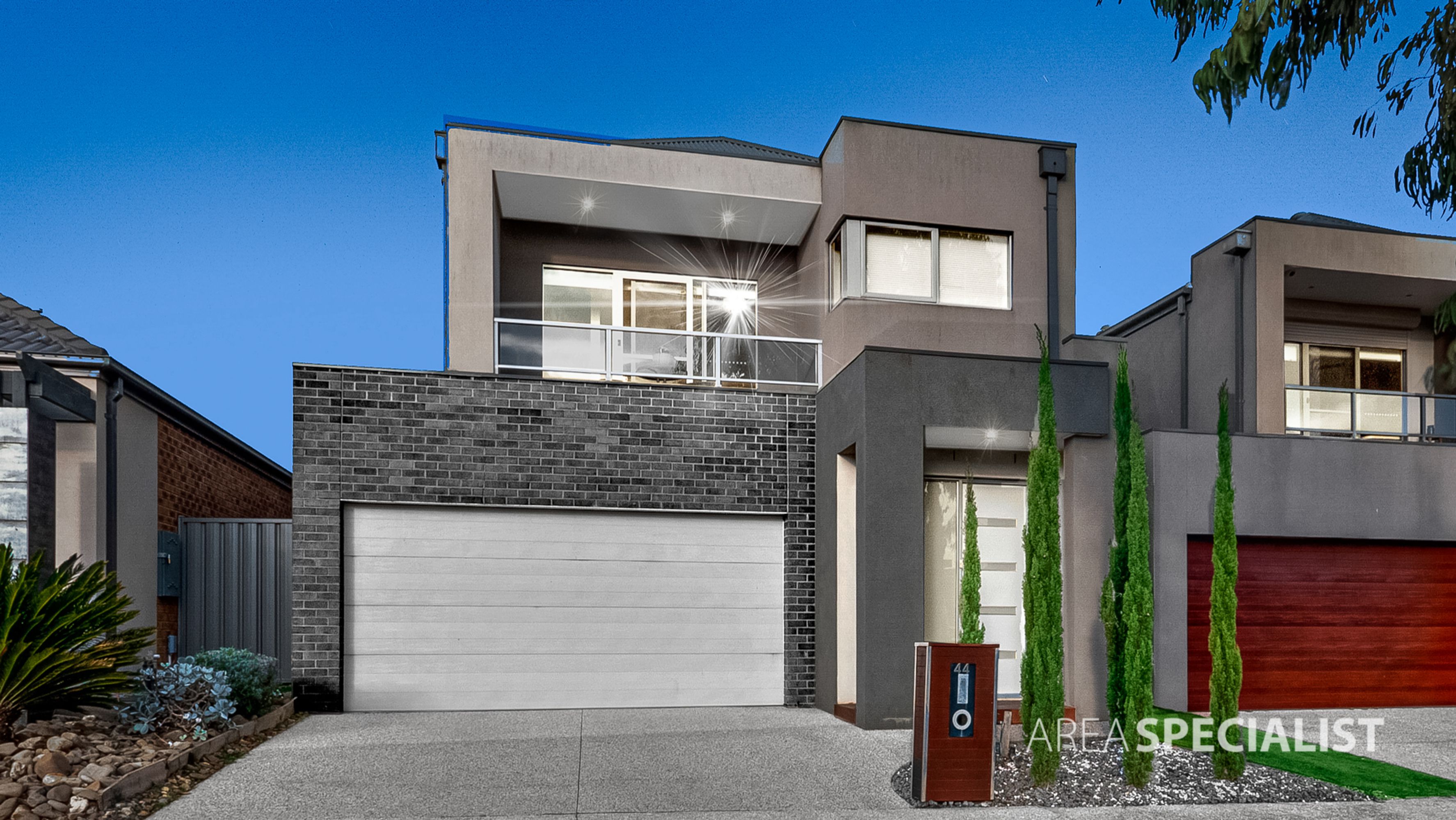 44 Arroyo Place, Caroline Springs VIC 3023, Caroline Springs - Thumbnail 2