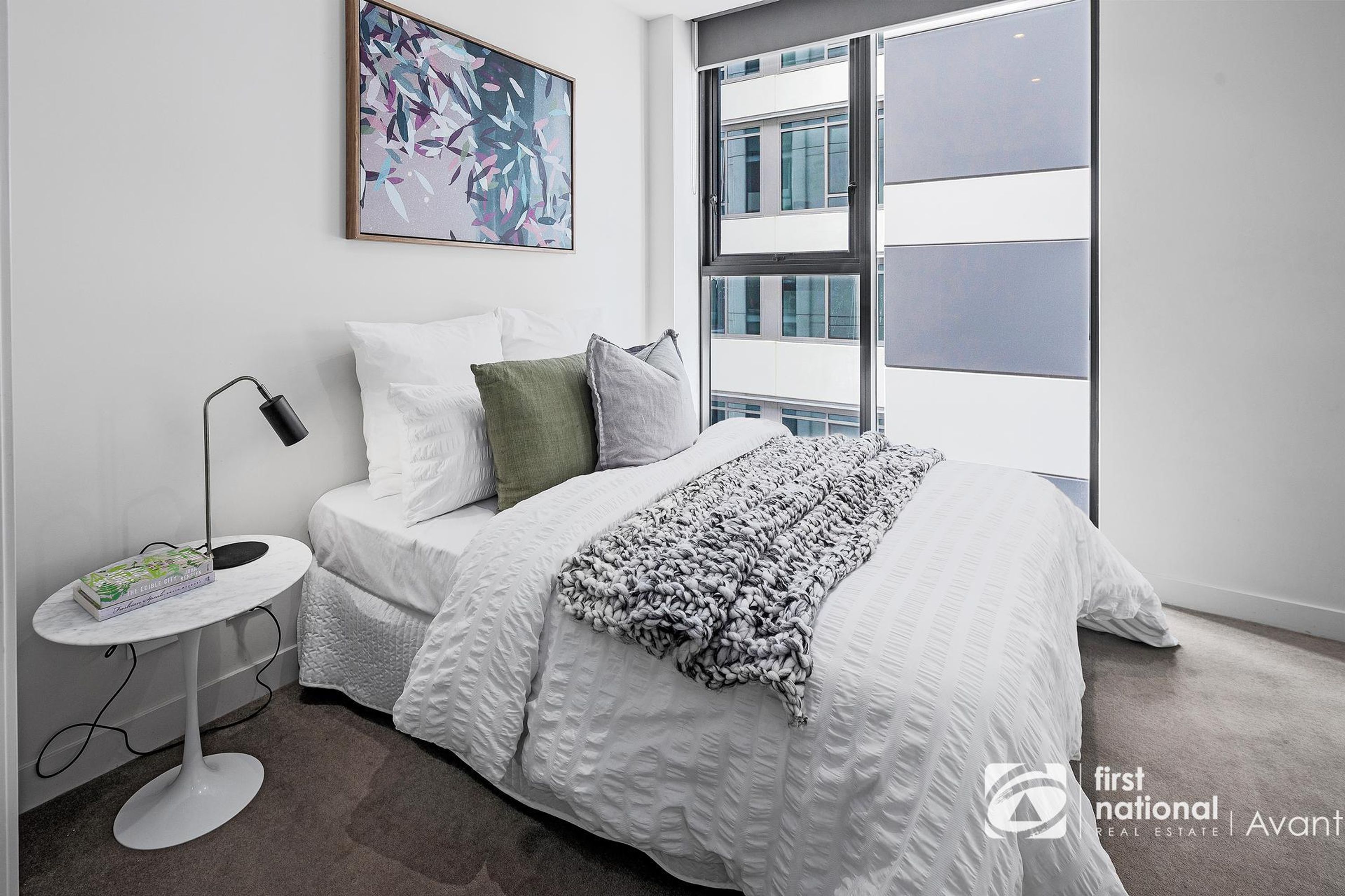 1102/50 Claremont Street, South Yarra - Thumbnail 3
