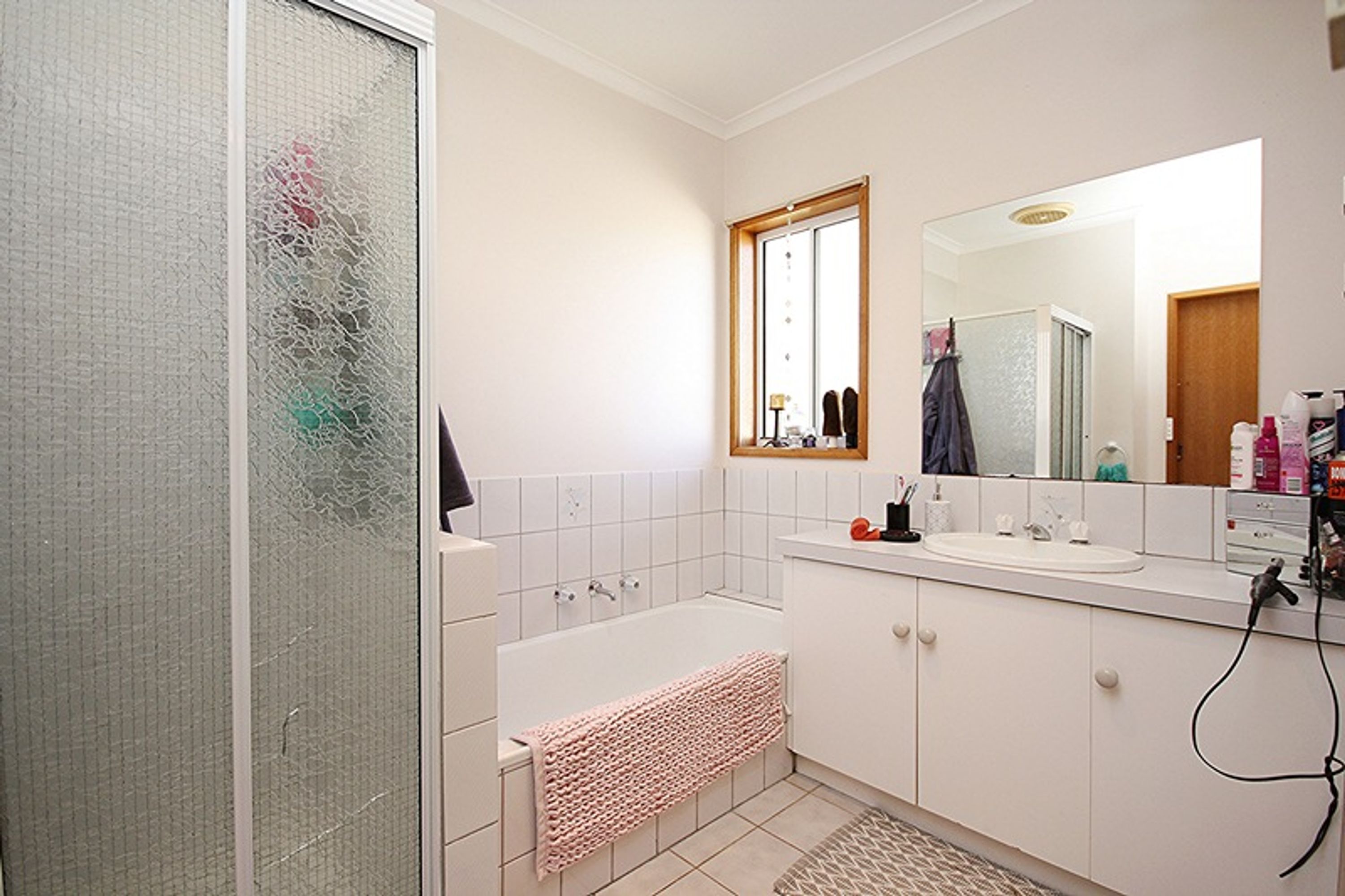 3/4 Stewart Street, Horsham VIC 3400, Horsham - Thumbnail 8