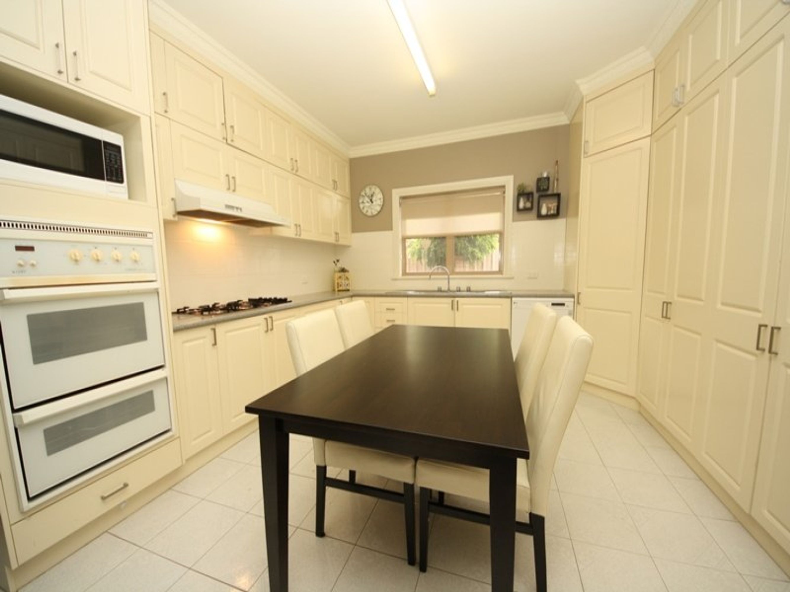 13 Colla Court, Horsham VIC 3400, Horsham - Thumbnail 2