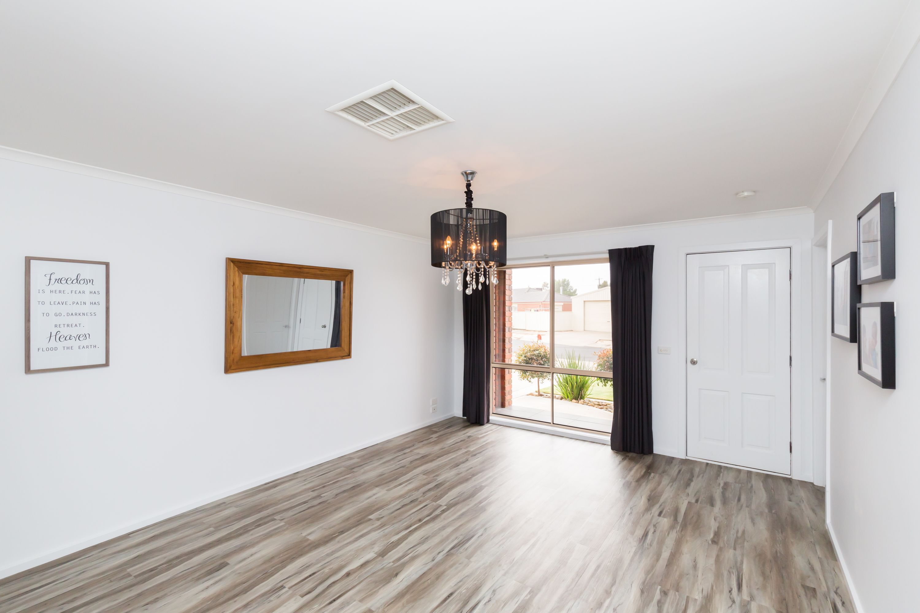 19 Burnlea Drive, Horsham VIC 3400, Horsham - Thumbnail 2
