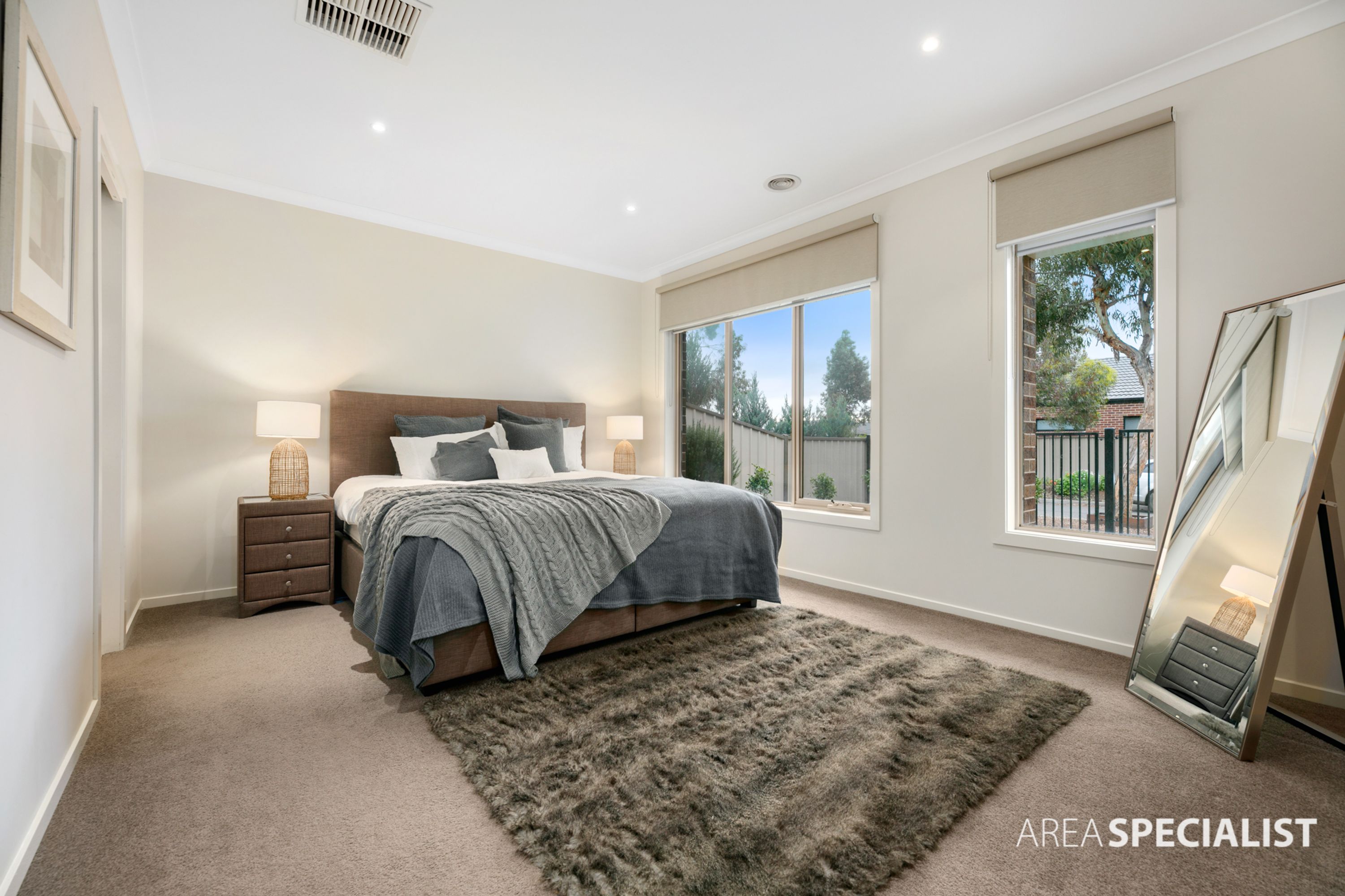 22 West Highland Drive, Burnside Heights VIC 3023, Burnside Heights - Thumbnail 4