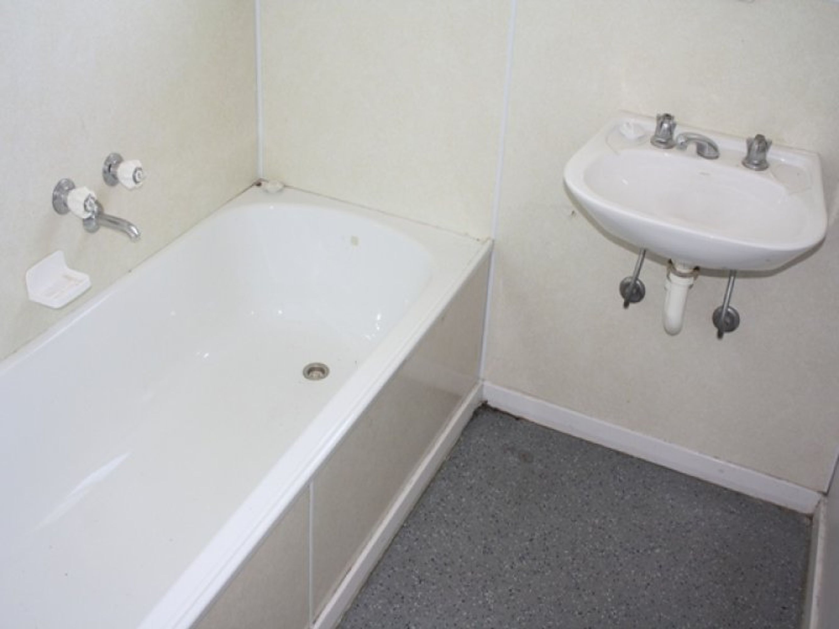 5 Twycross Street, Horsham VIC 3400, Horsham - Thumbnail 3