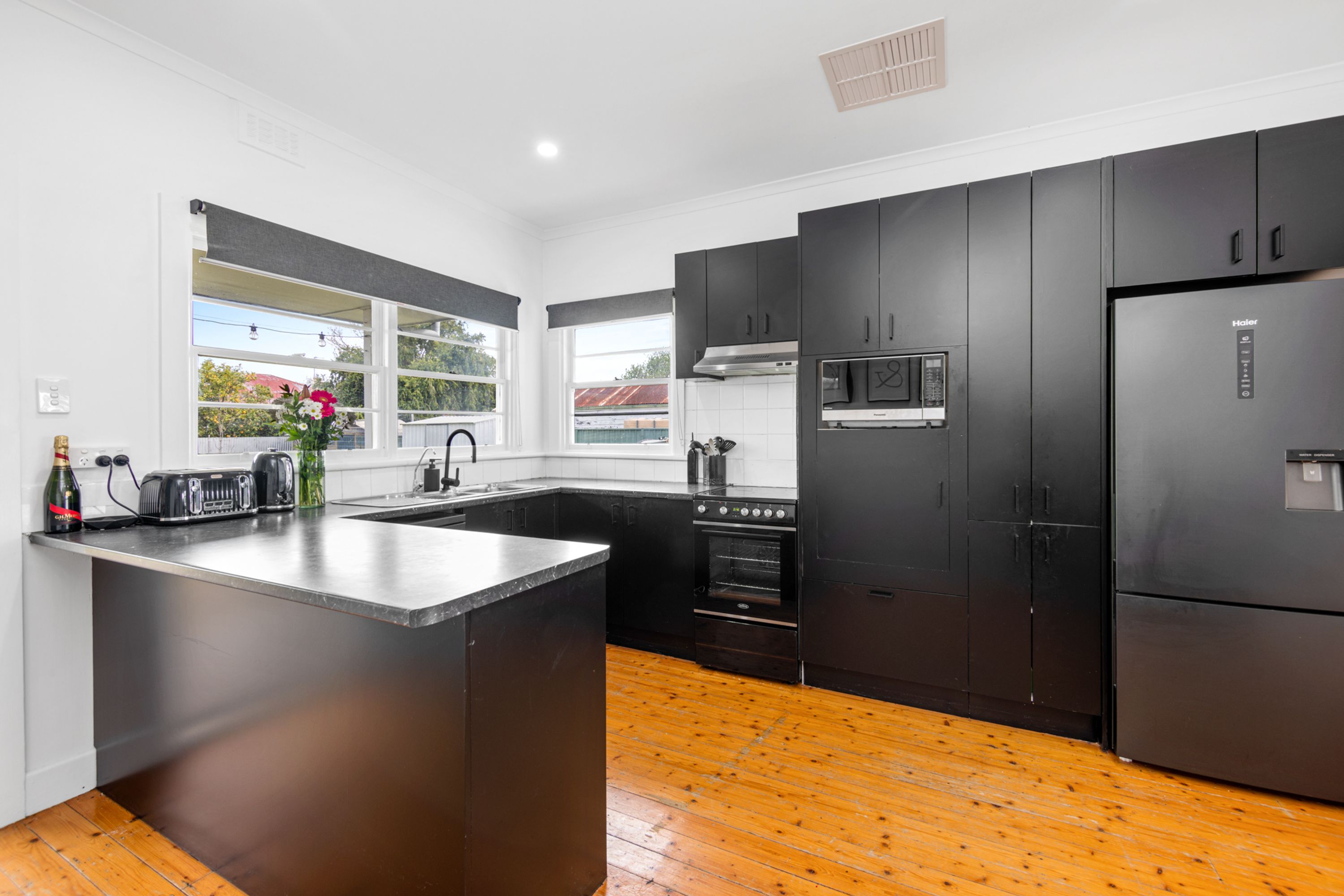 9 Johnson Street, Horsham VIC 3400, Horsham - Thumbnail 3