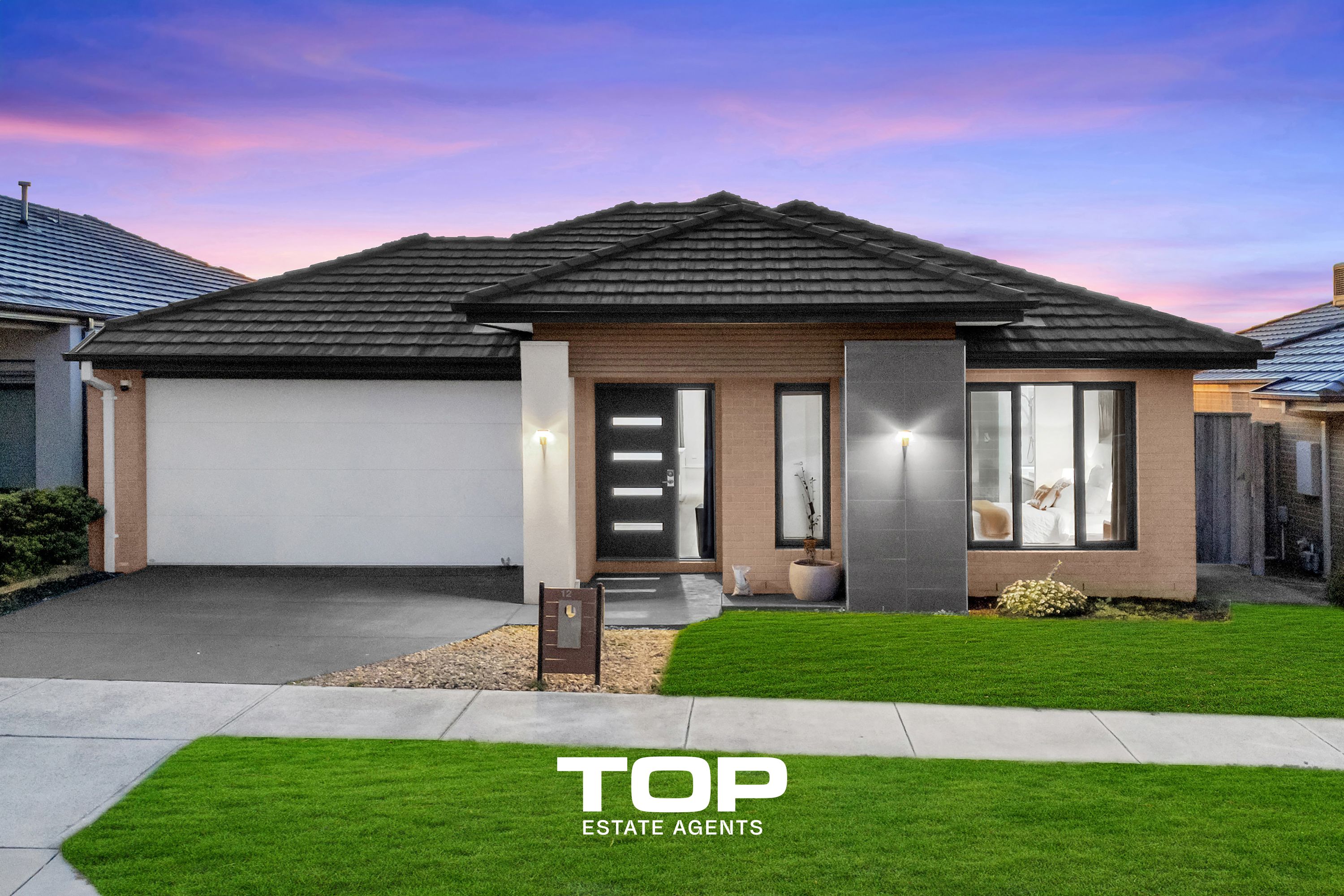 12 Thistle Drive, Clyde North - Thumbnail 2