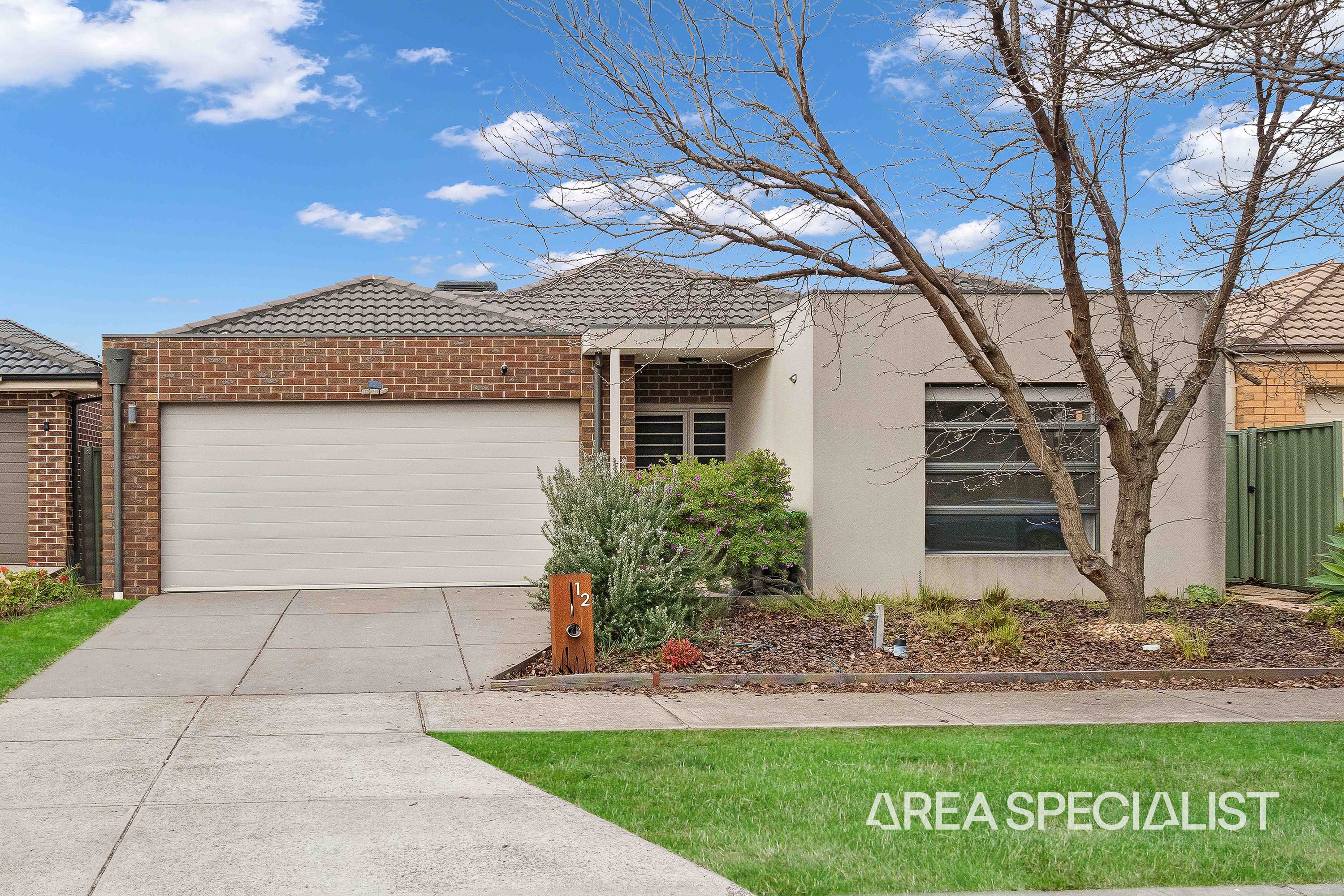 12 Pepper Tree Court, Caroline Springs - Image 1