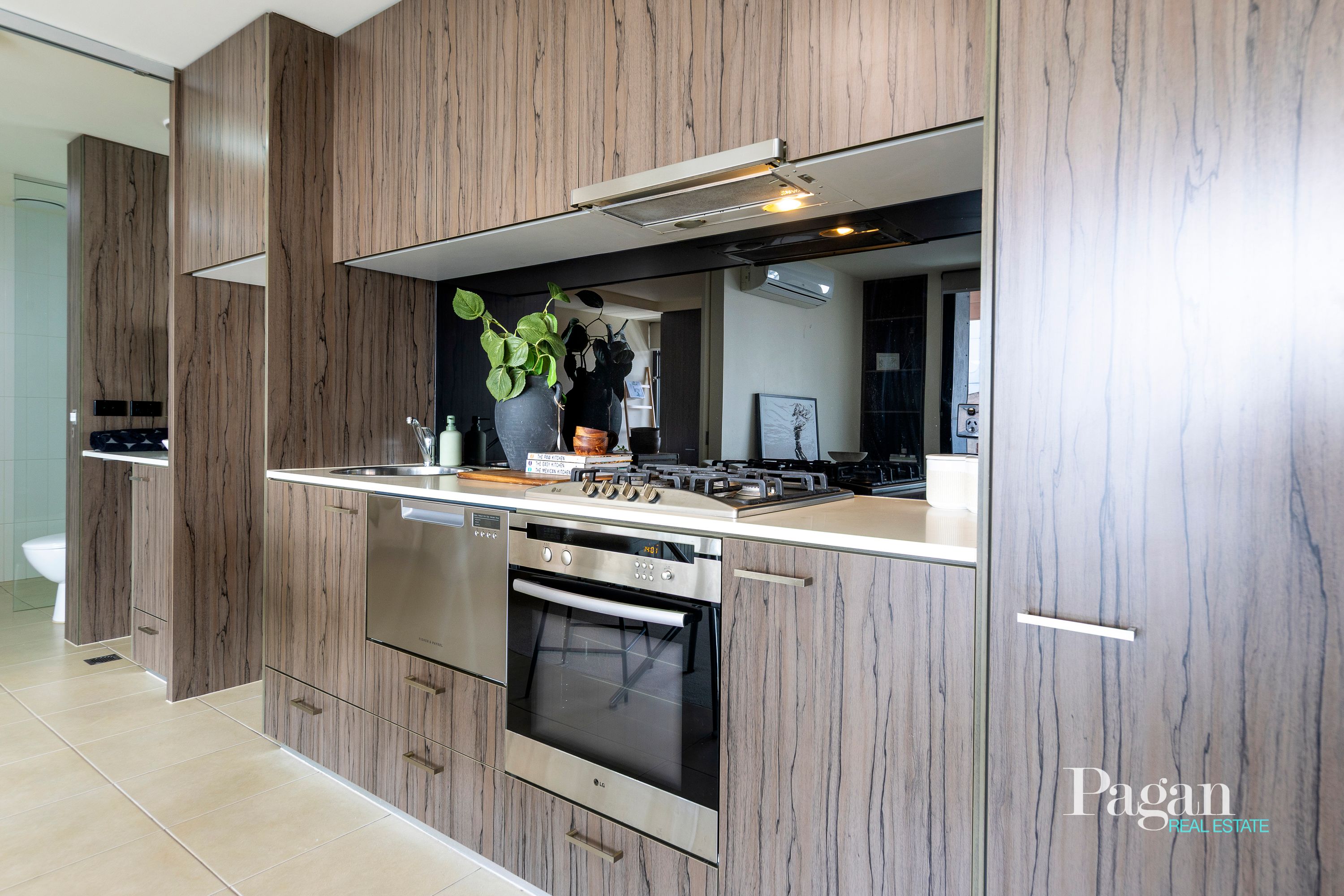 307/1C Michael Street, Brunswick - Thumbnail 4