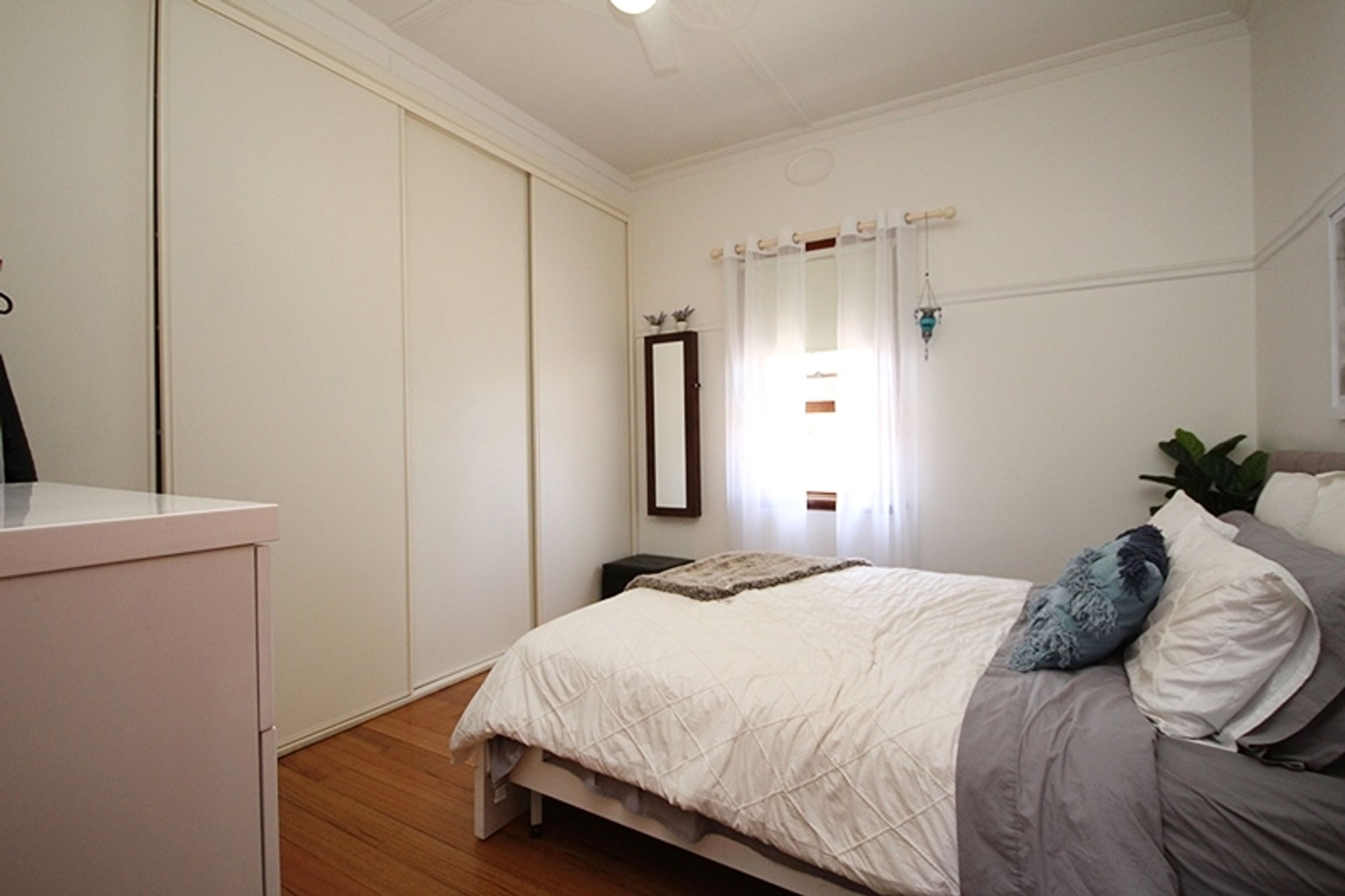 18 Cecil Street, Horsham VIC 3400, Horsham - Thumbnail 3