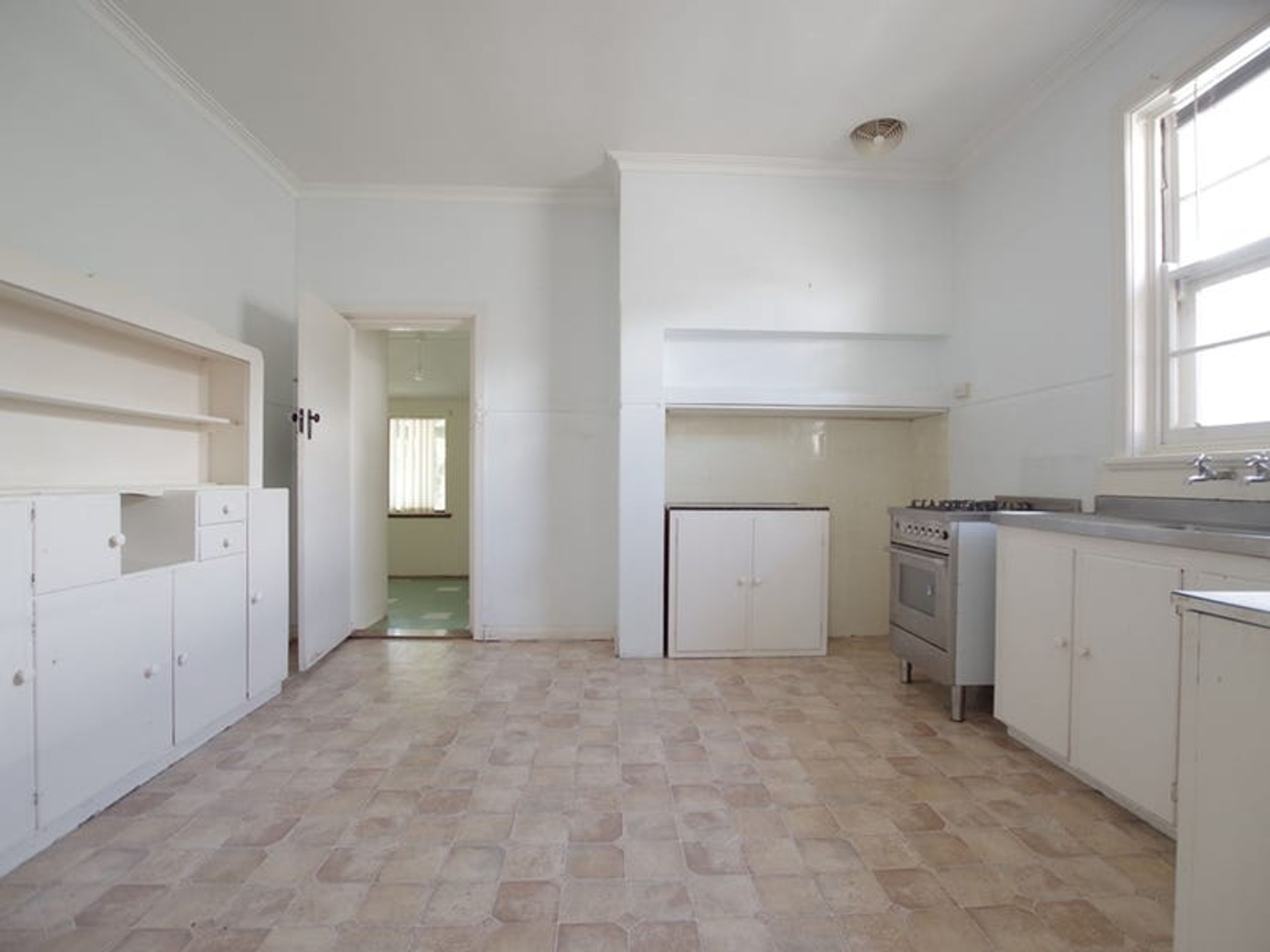 10 Drew Street, Wembley, WA 6014, Wembley - Thumbnail 8