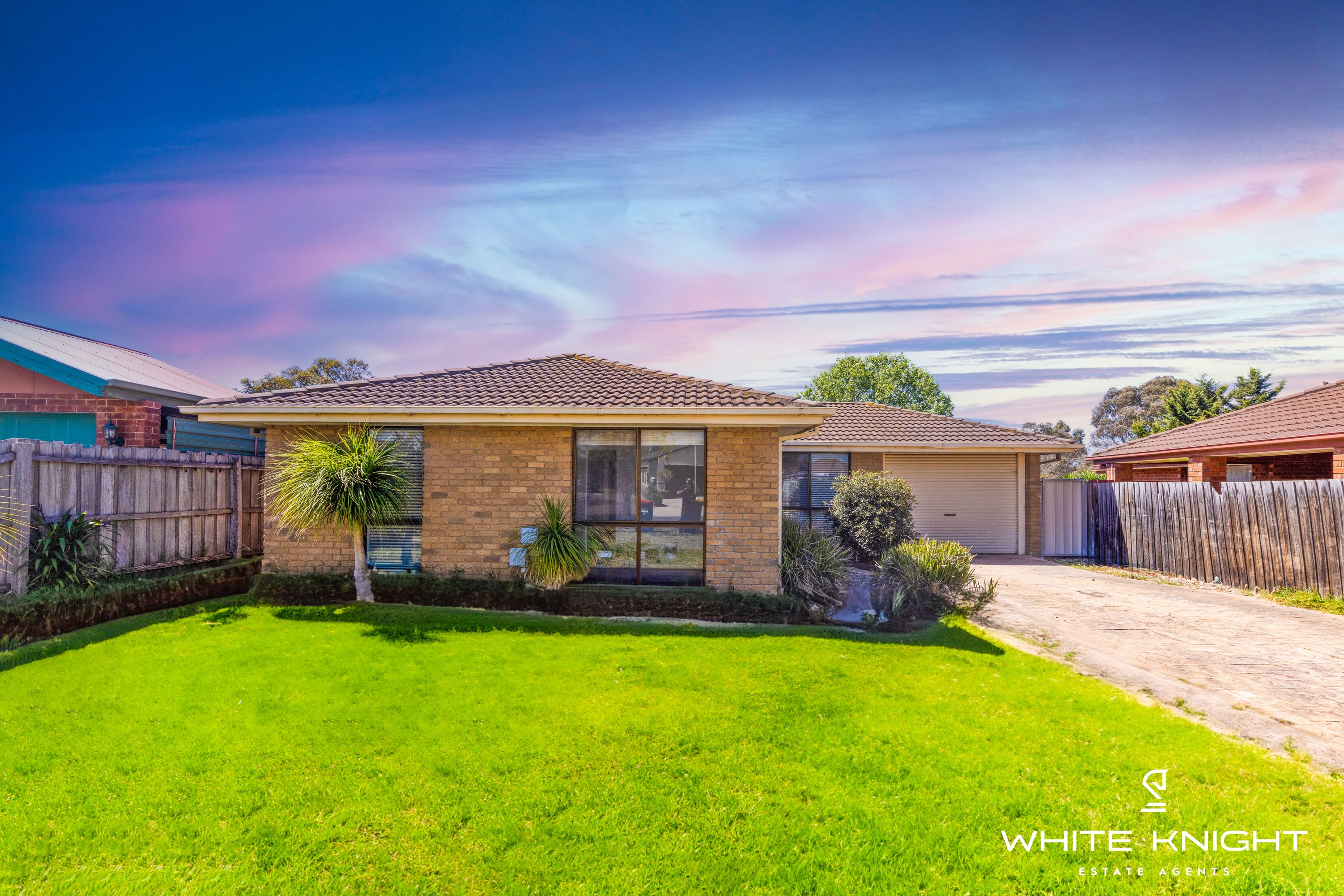 17 Narebar Court, Kurunjang VIC 3337, Kurunjang - Thumbnail 2