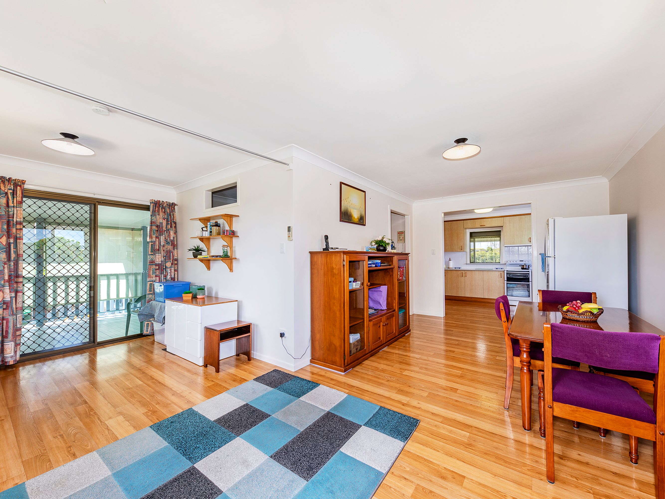 39 High Street, Lawrence - Thumbnail 5