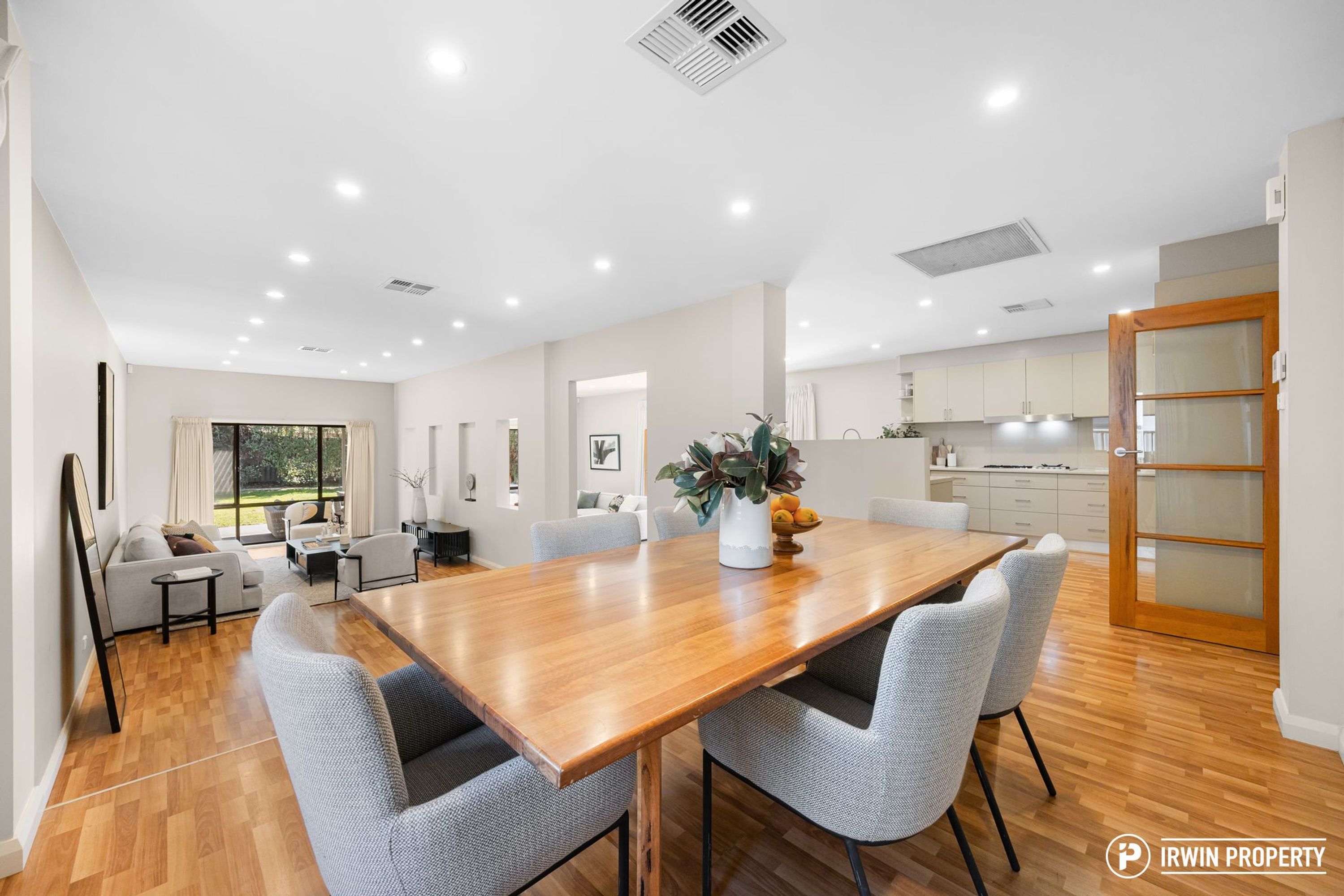 4 Salmond Street, Chifley - Thumbnail 3