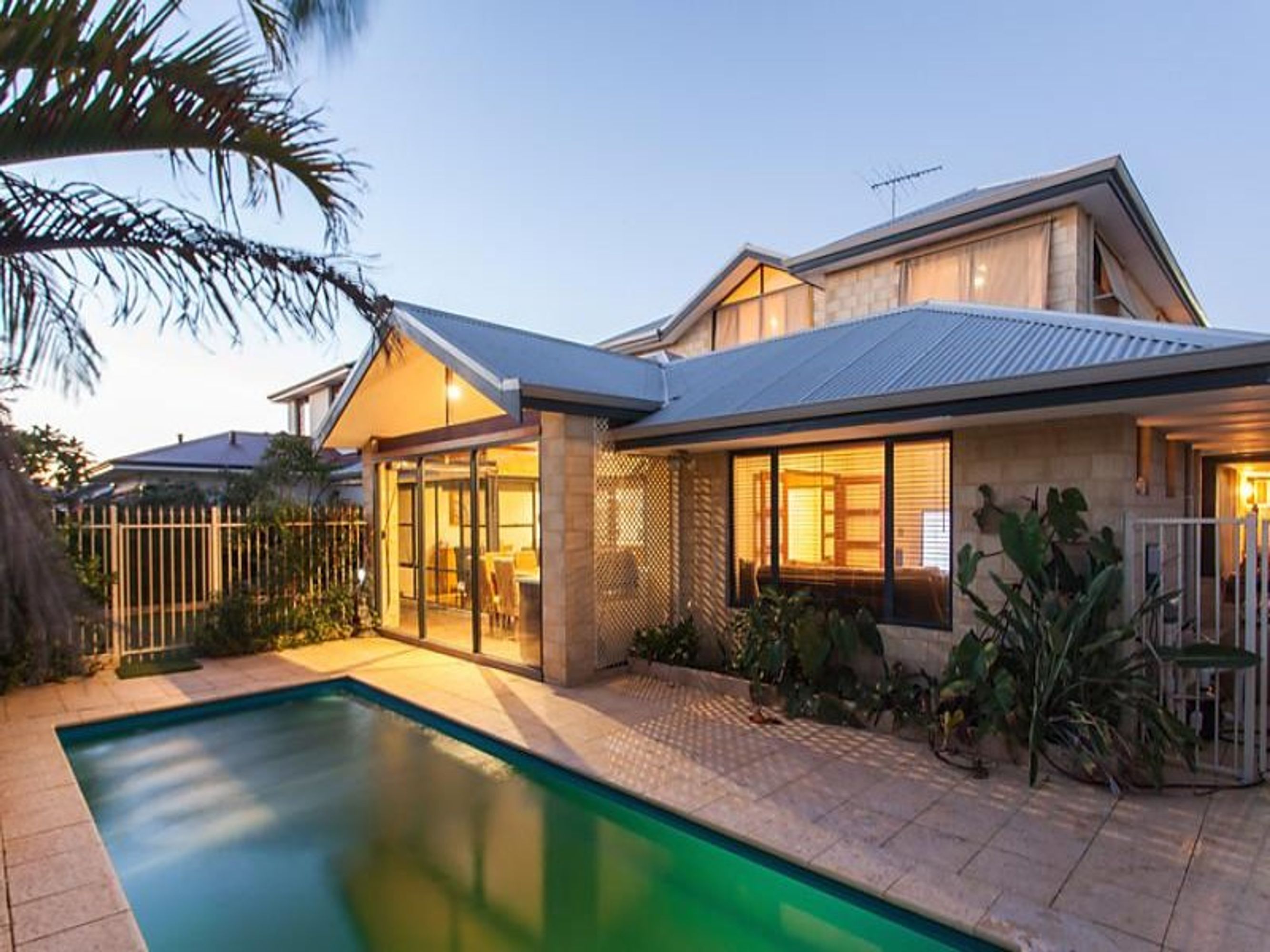 14 Balsam Link, Stirling - Thumbnail 2