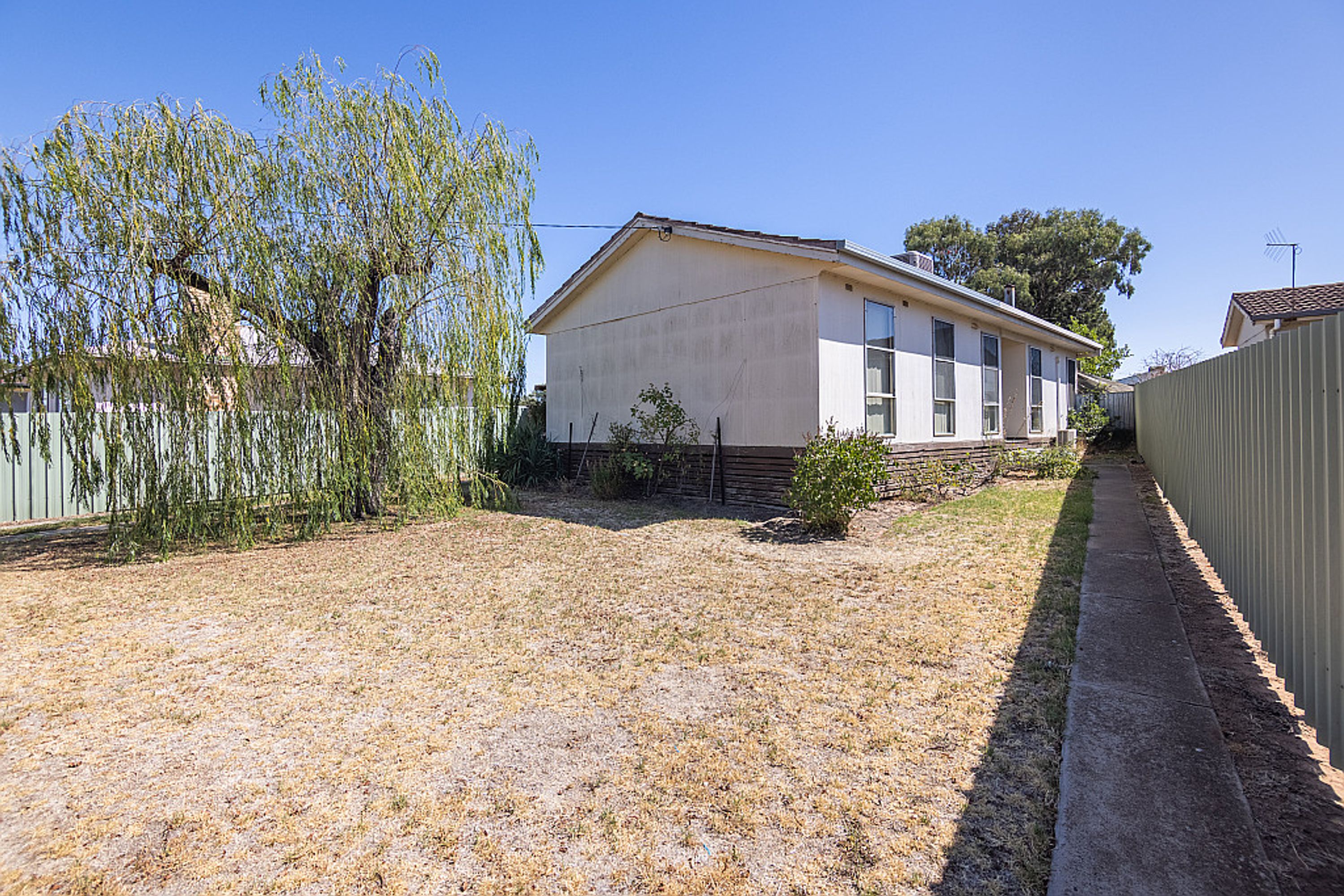 15 Belcher Street, Nhill VIC 3418, Nhill - Image 1