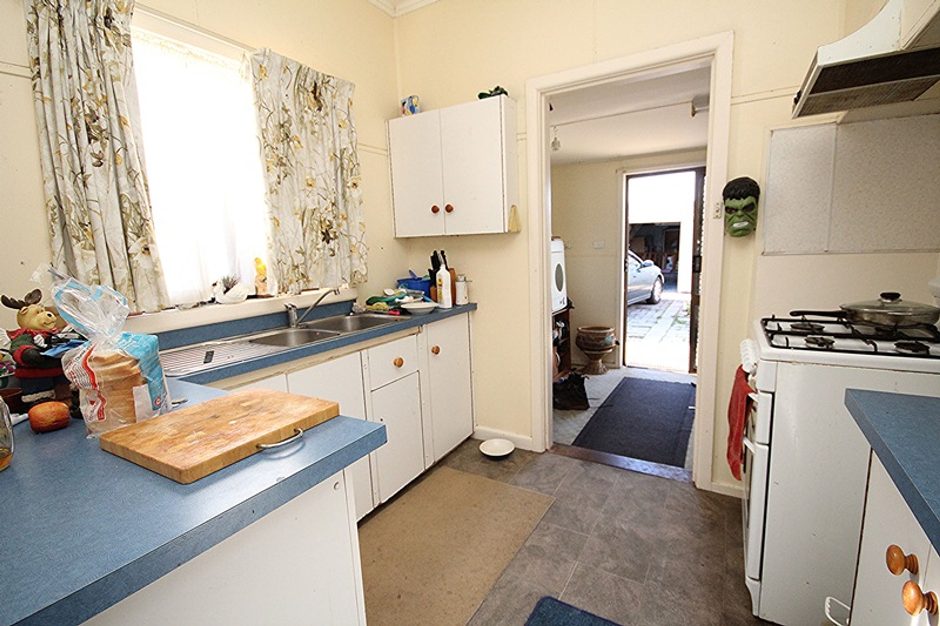 22 Houston Street, Horsham VIC 3400, Horsham - Thumbnail 2