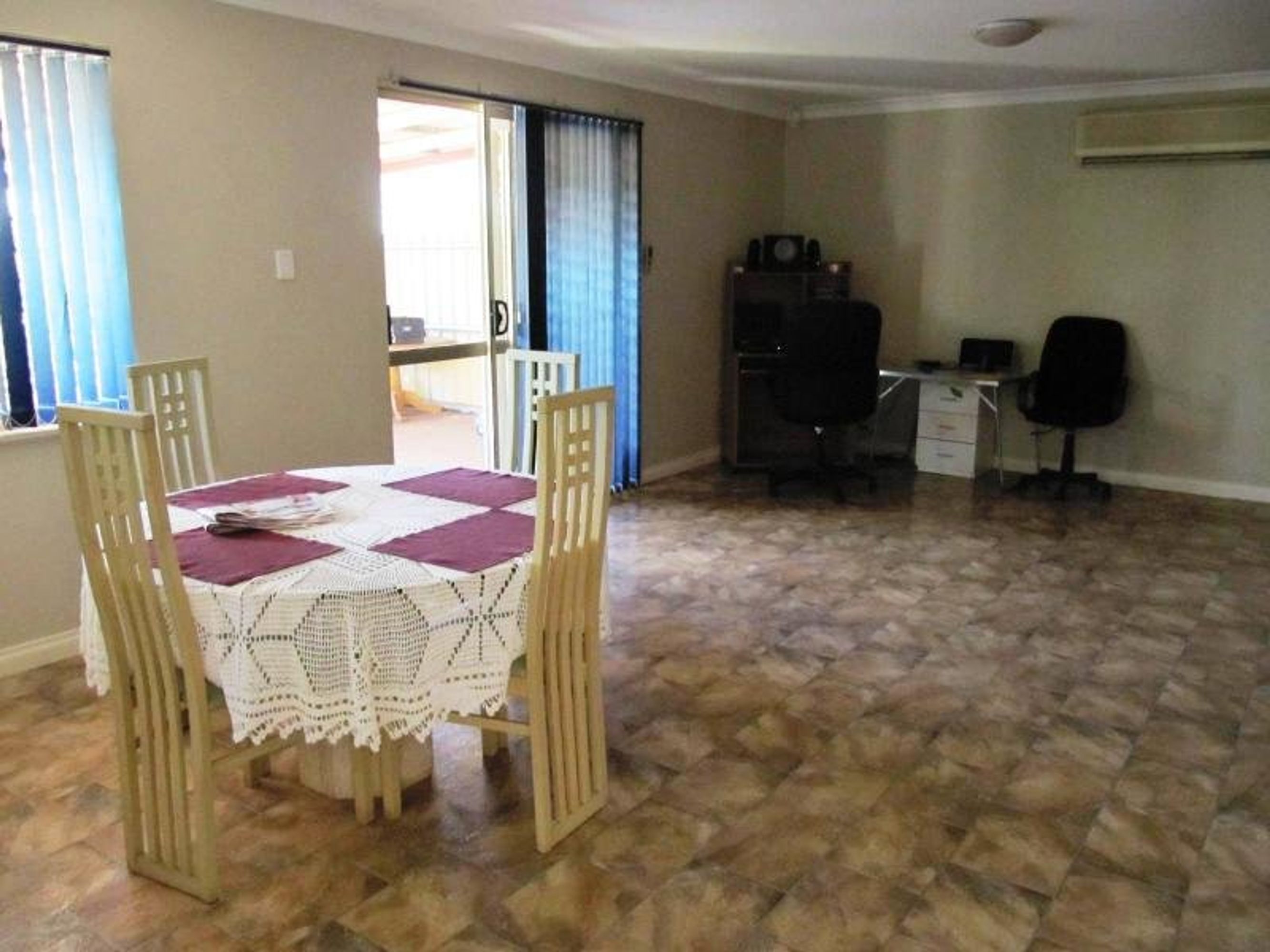 2 Spatula Court, South Hedland, South Hedland - Thumbnail 5