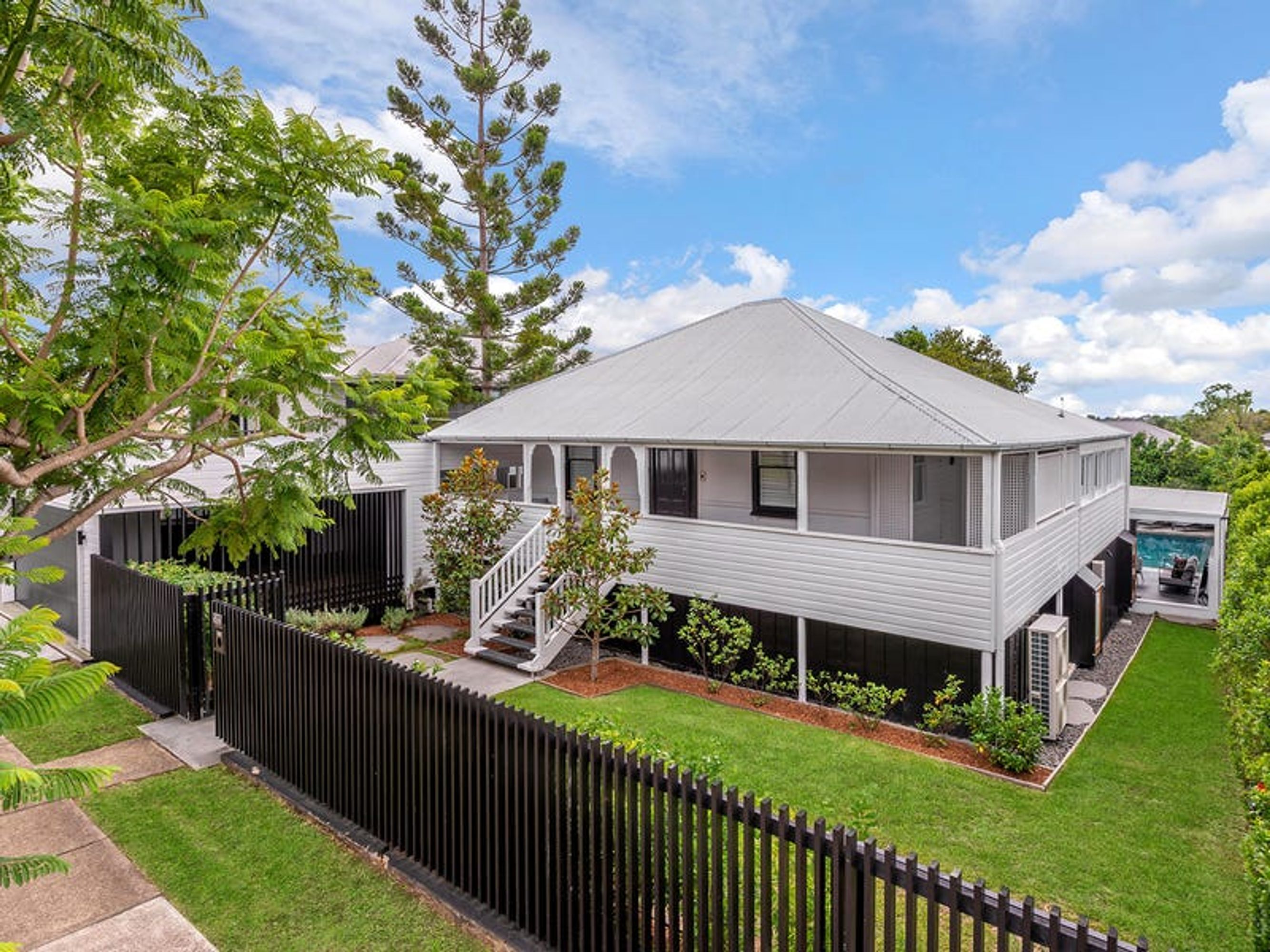 24 Ridge Street, Northgate - Thumbnail 2