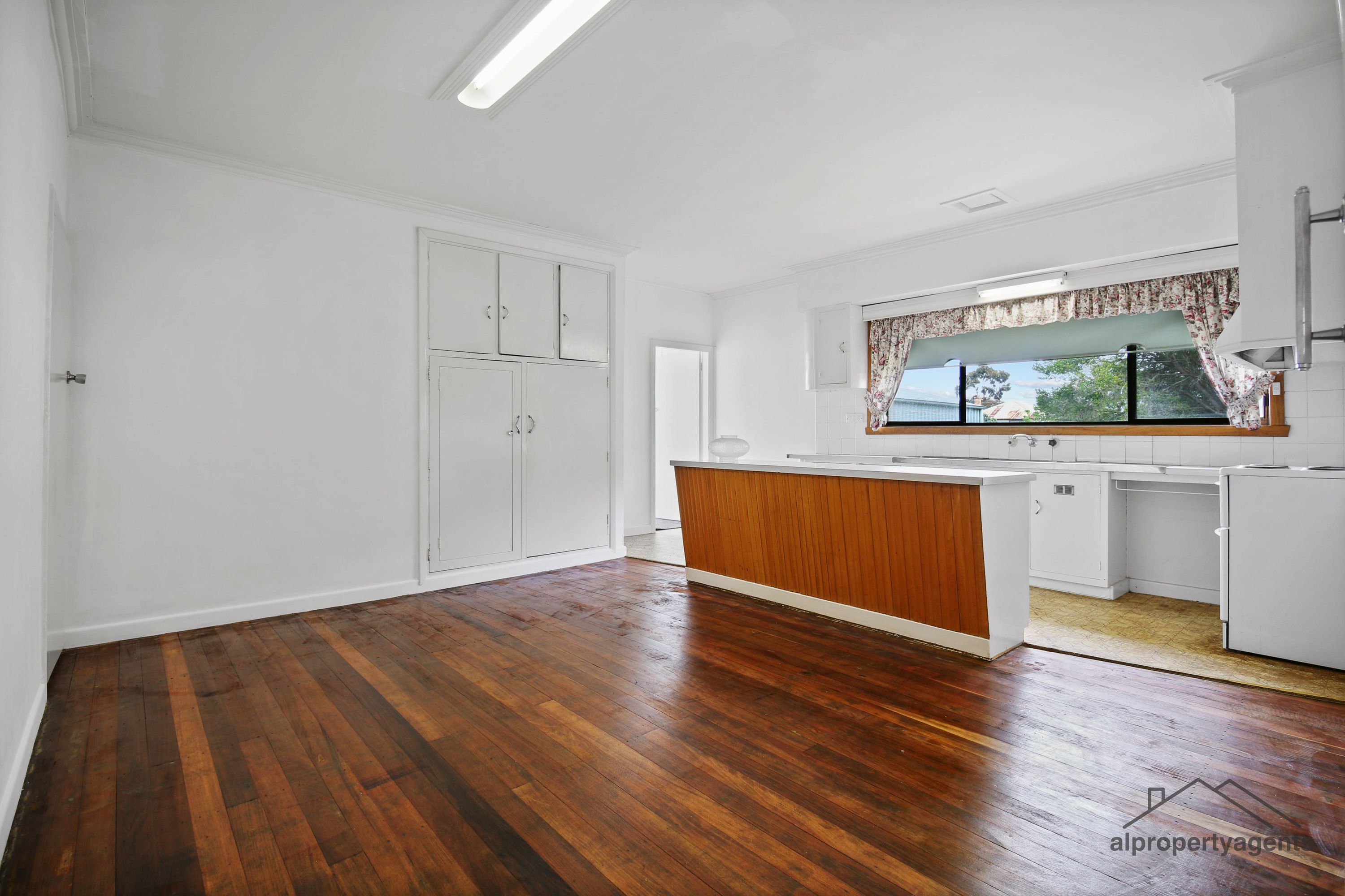13 Orme Street, Edenhope VIC 3318, Edenhope - Thumbnail 4