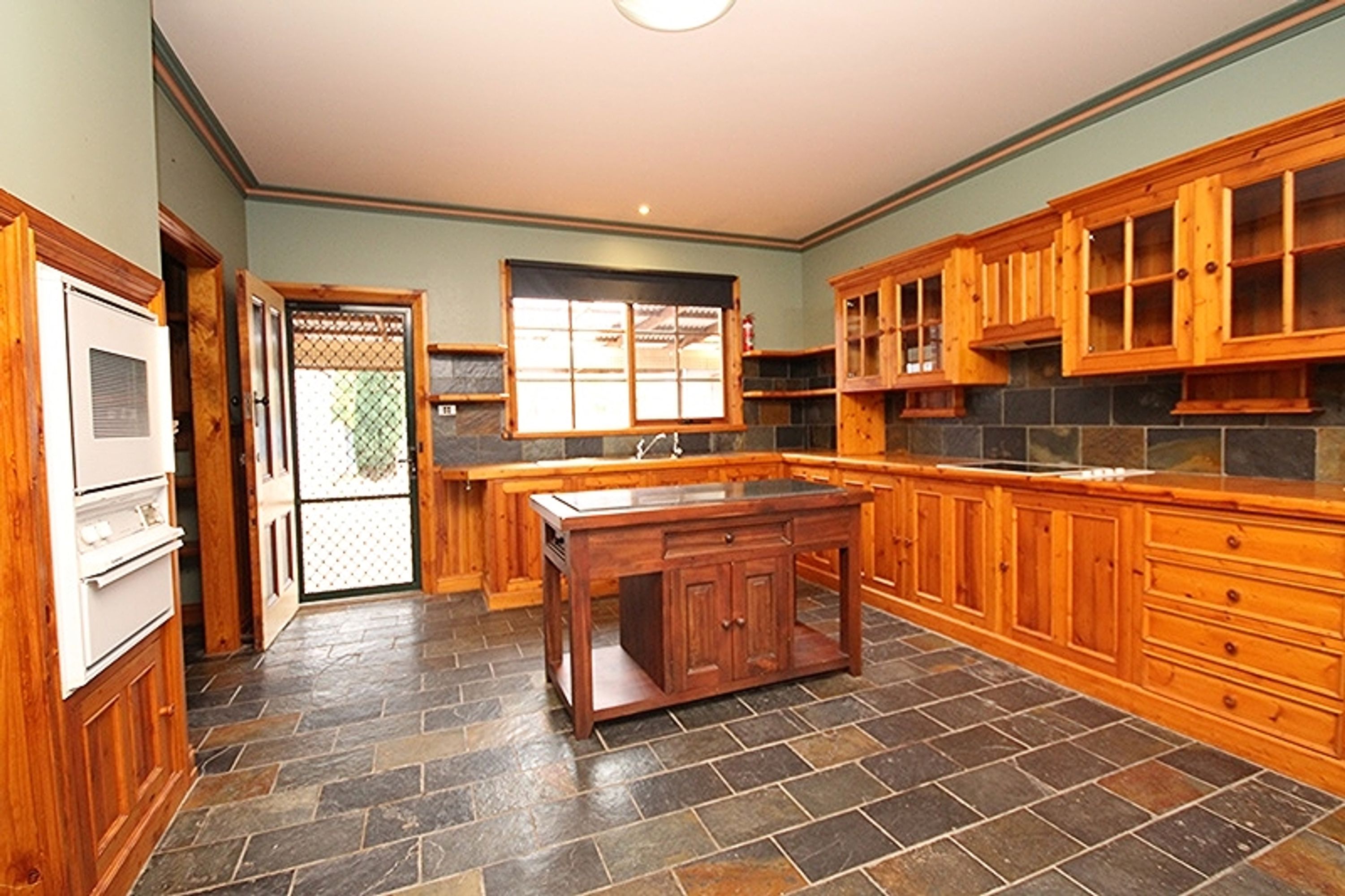 73 Wavell Street, Horsham VIC 3400, Horsham - Thumbnail 4