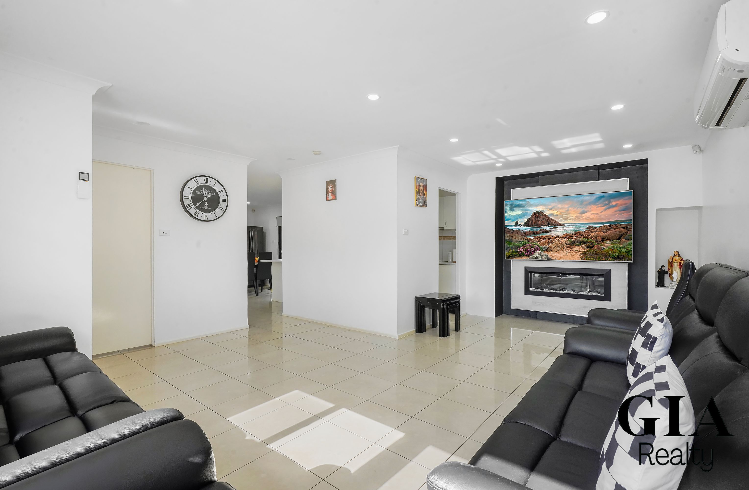72 & 72A Dransfield Road, Edensor Park - Thumbnail 8