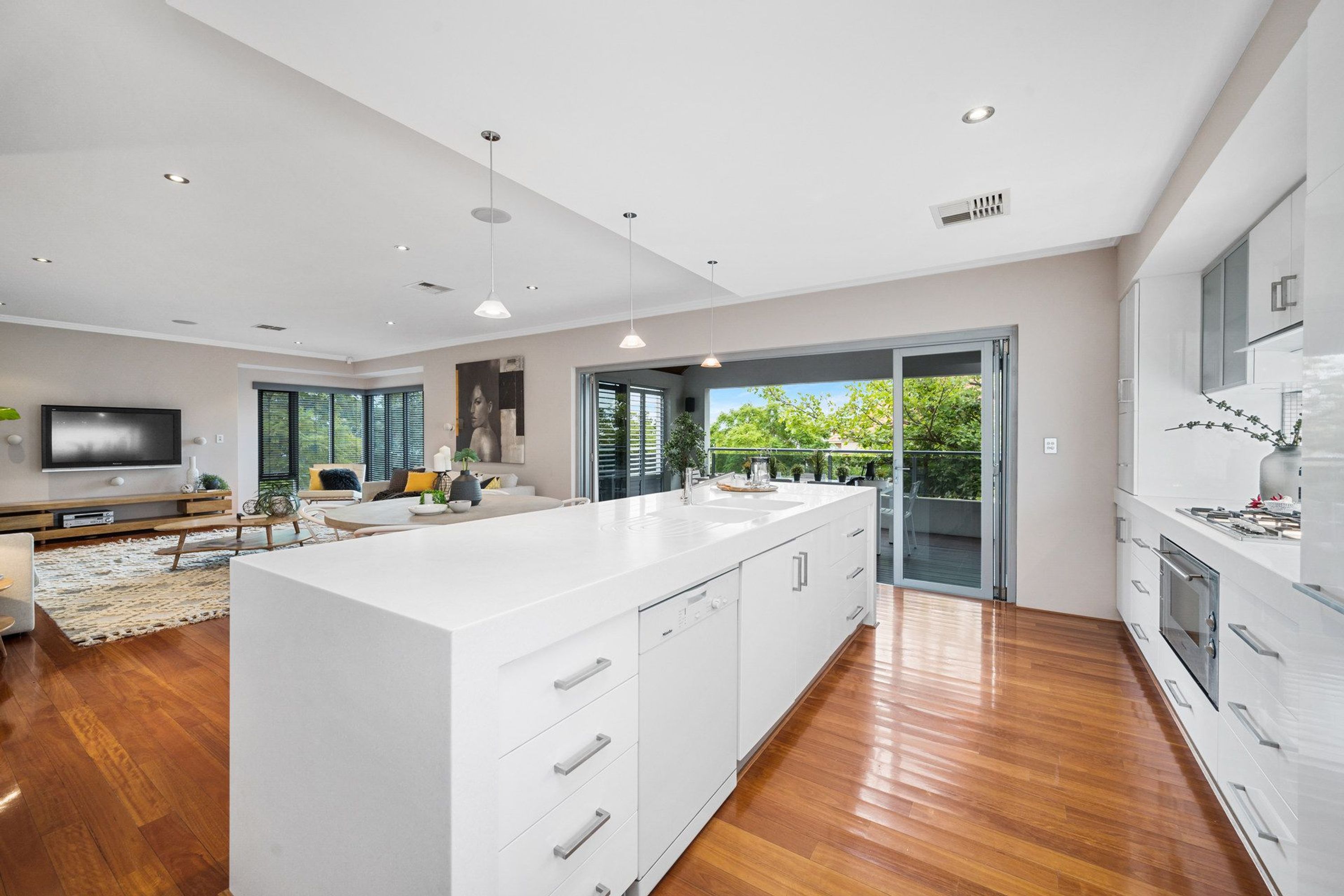 1 Trillo Road, Subiaco - Thumbnail 7