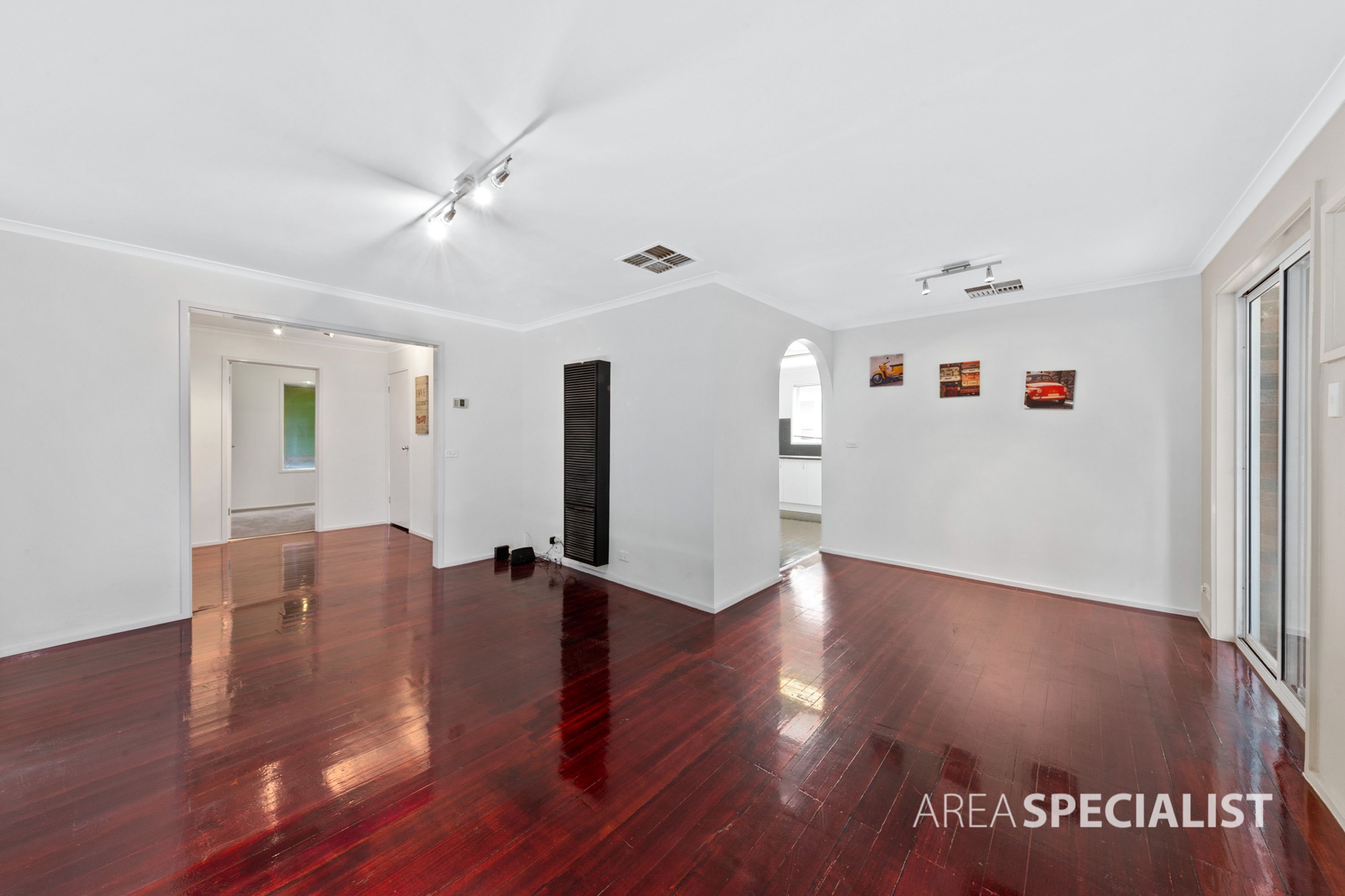 100 Feathertop Drive, Wyndham Vale VIC 3024, Wyndham Vale - Thumbnail 4