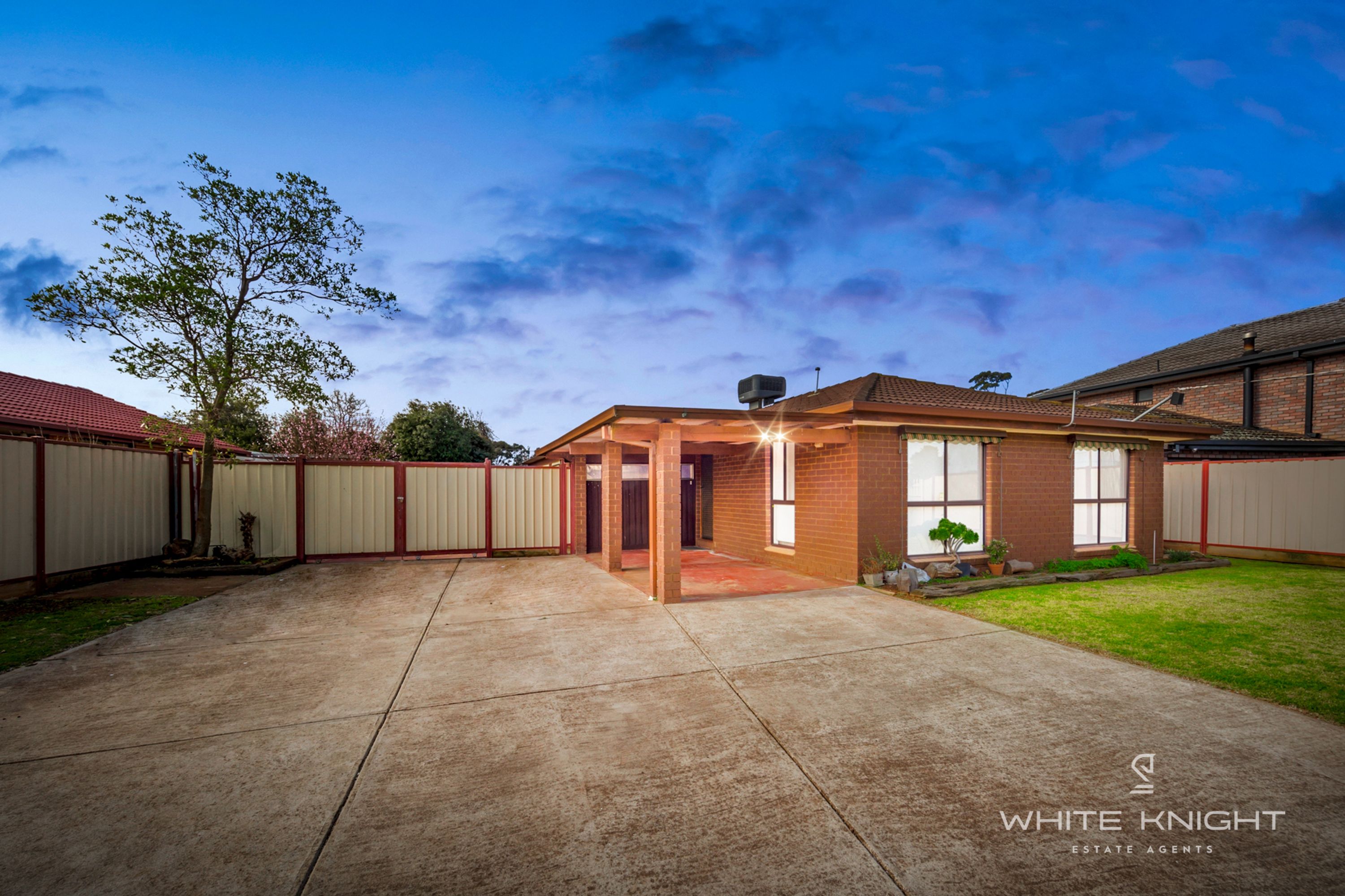 4 Westcott Parade, Rockbank VIC 3335, Rockbank - Thumbnail 3