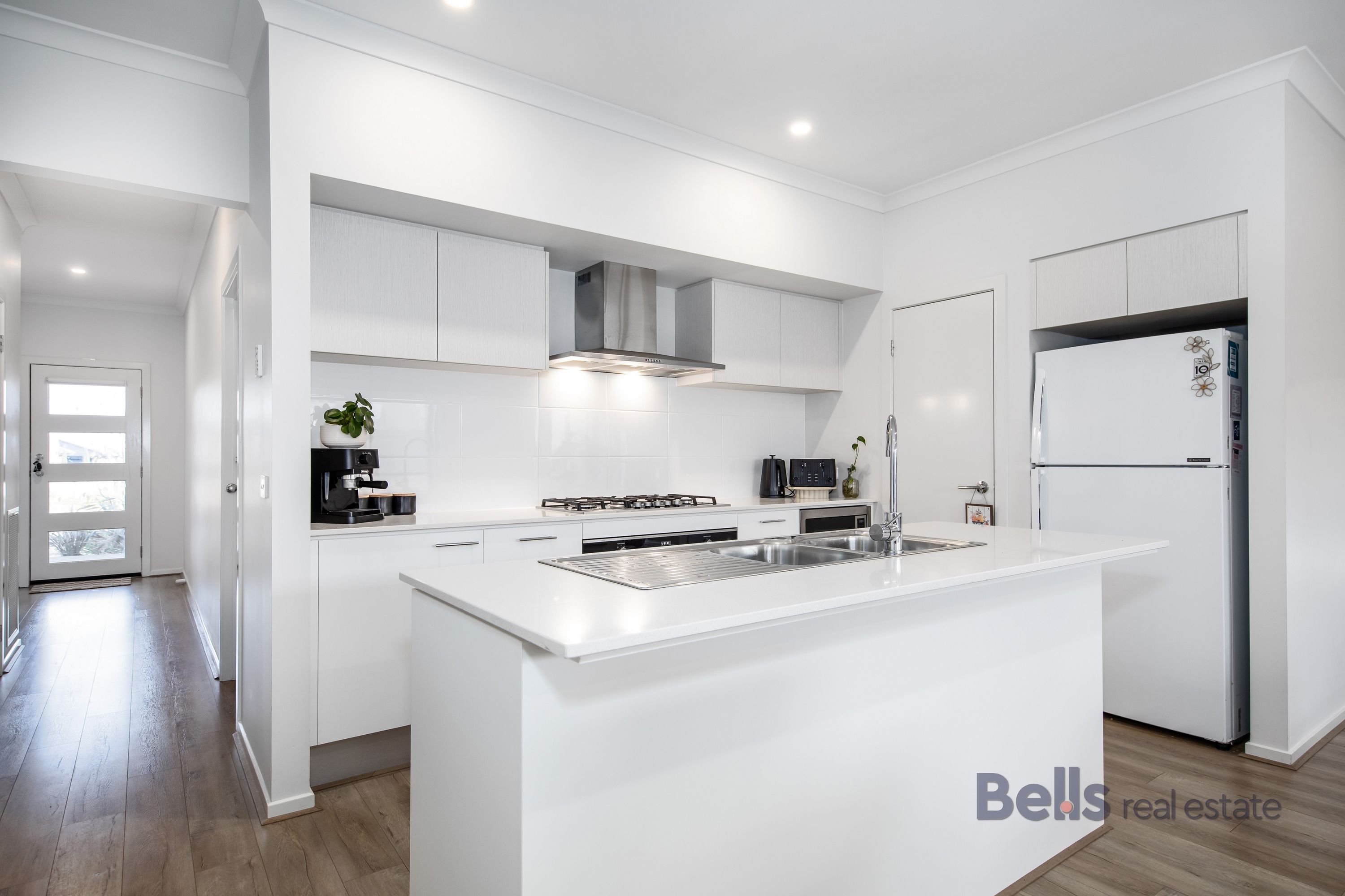 20 Rosehill Way, Diggers Rest - Thumbnail 4