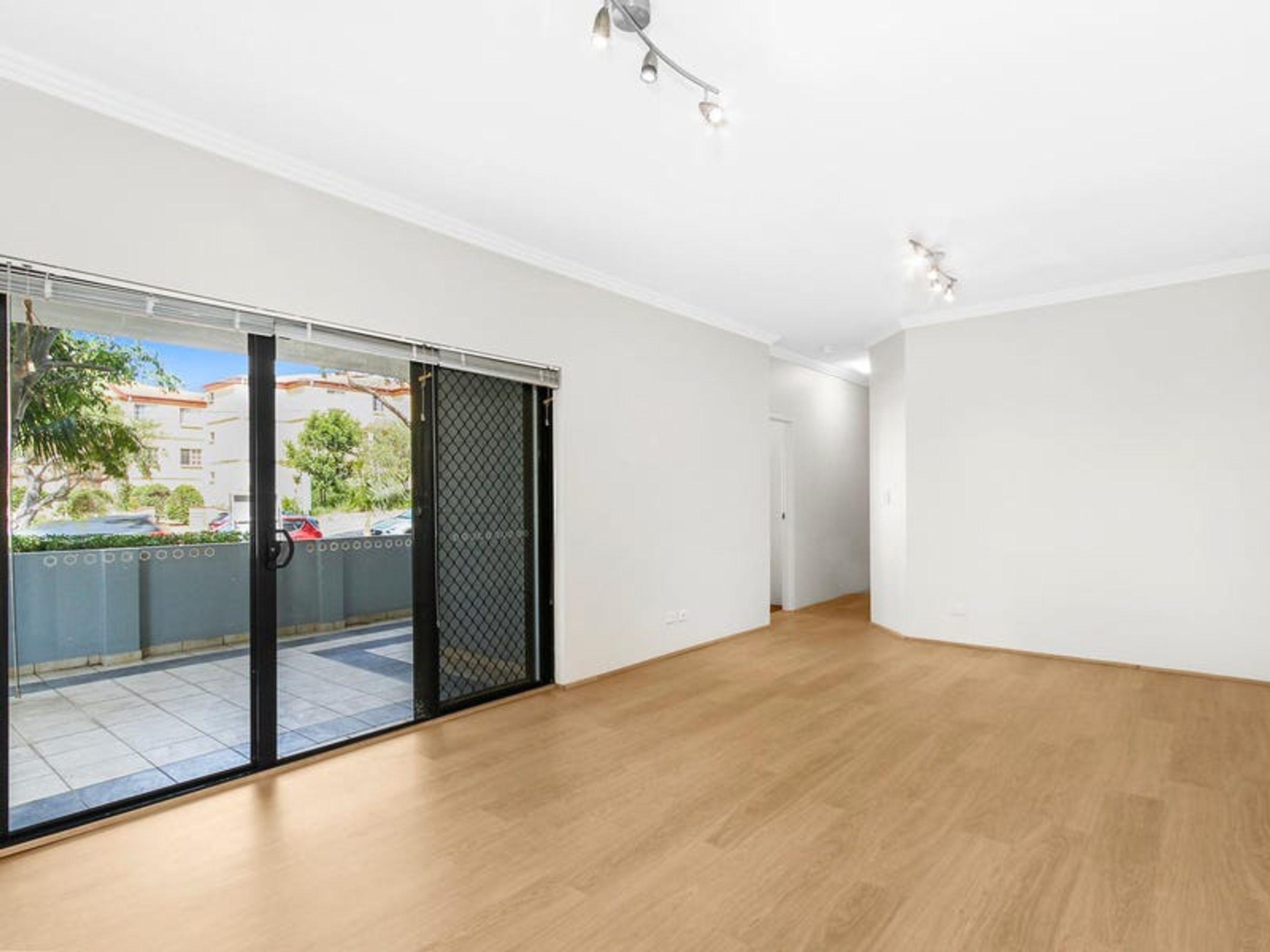 1/13-17 Searl Road, Cronulla, Cronulla - Thumbnail 2