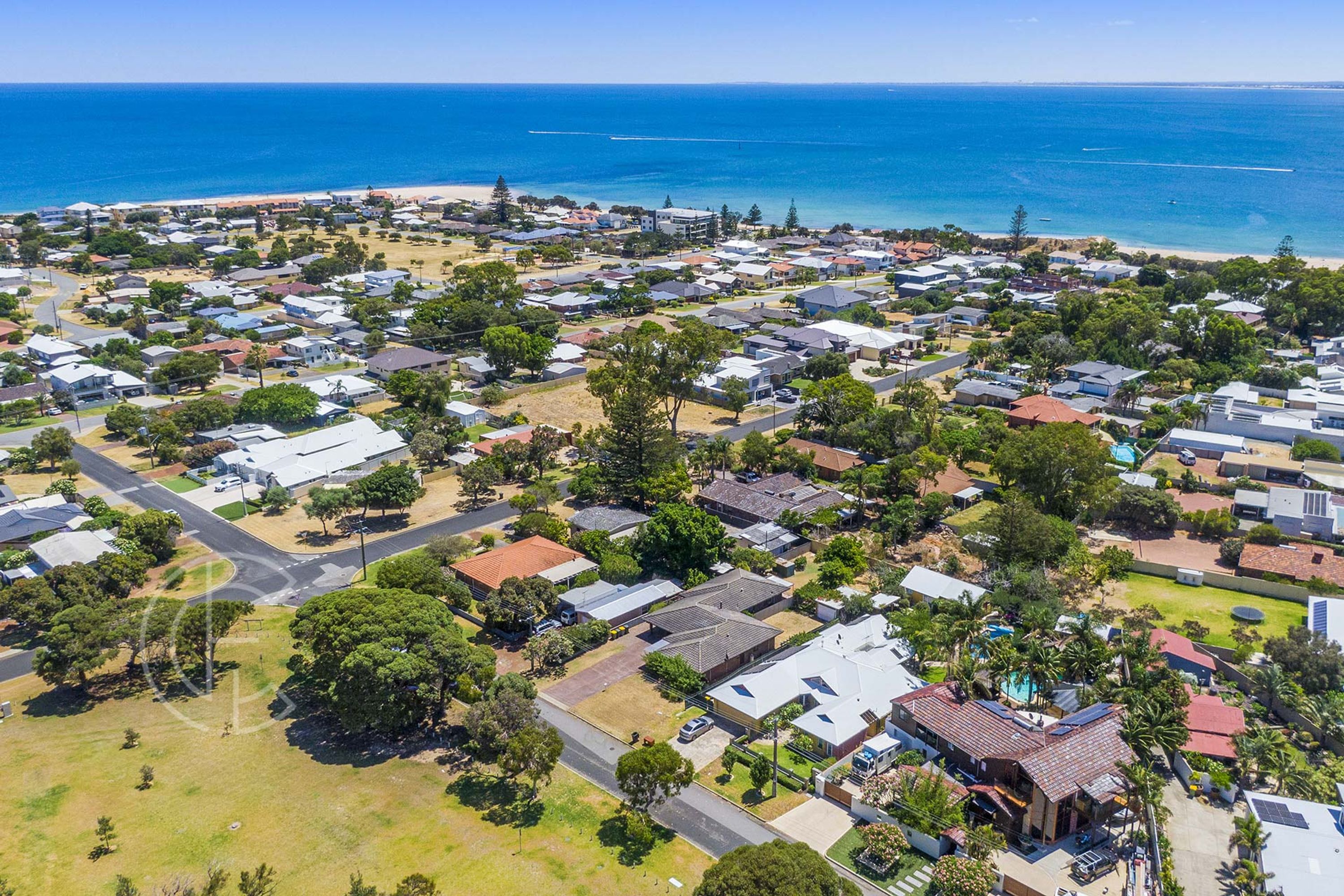 8A Cathryn Street, Halls Head, WA 6210, Halls Head - Thumbnail 2