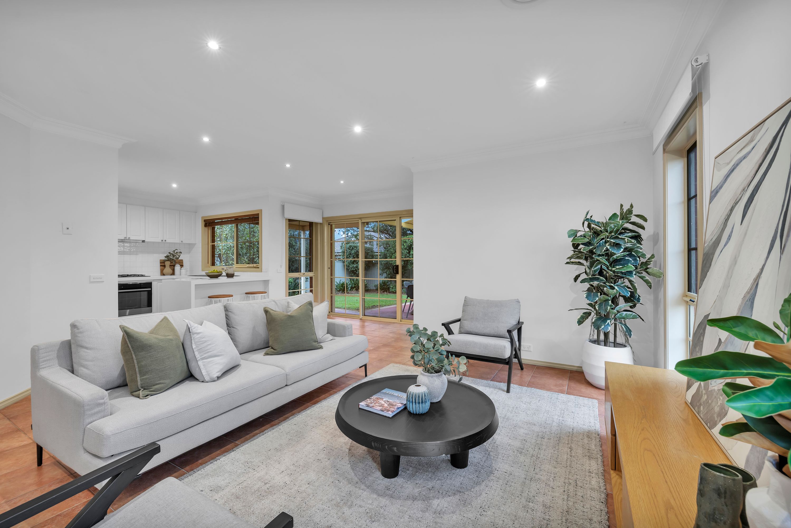 2 St Leonard Way, Pakenham, Pakenham - Thumbnail 8