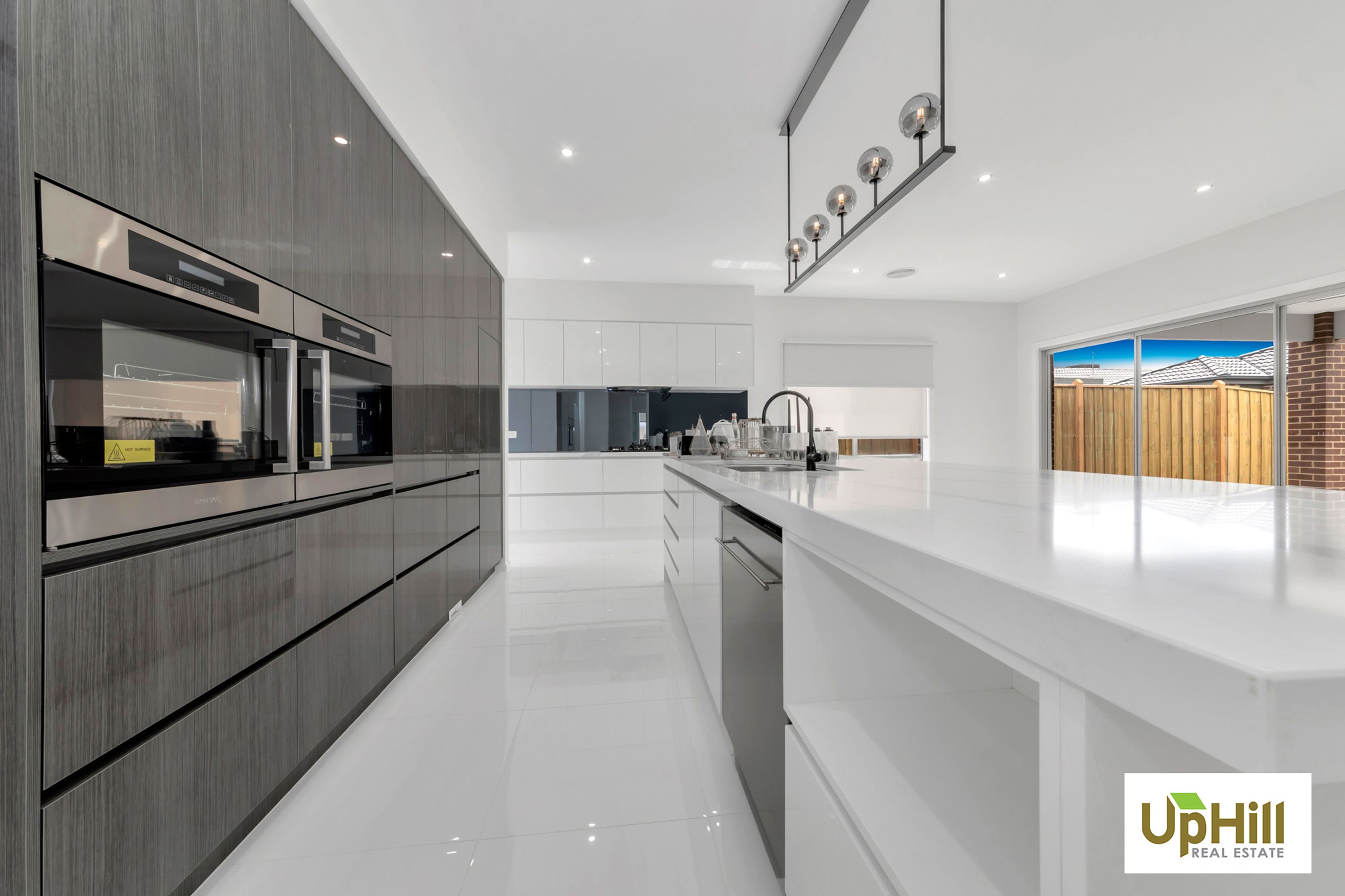 24 MURPHY STREET, Clyde North - Thumbnail 5
